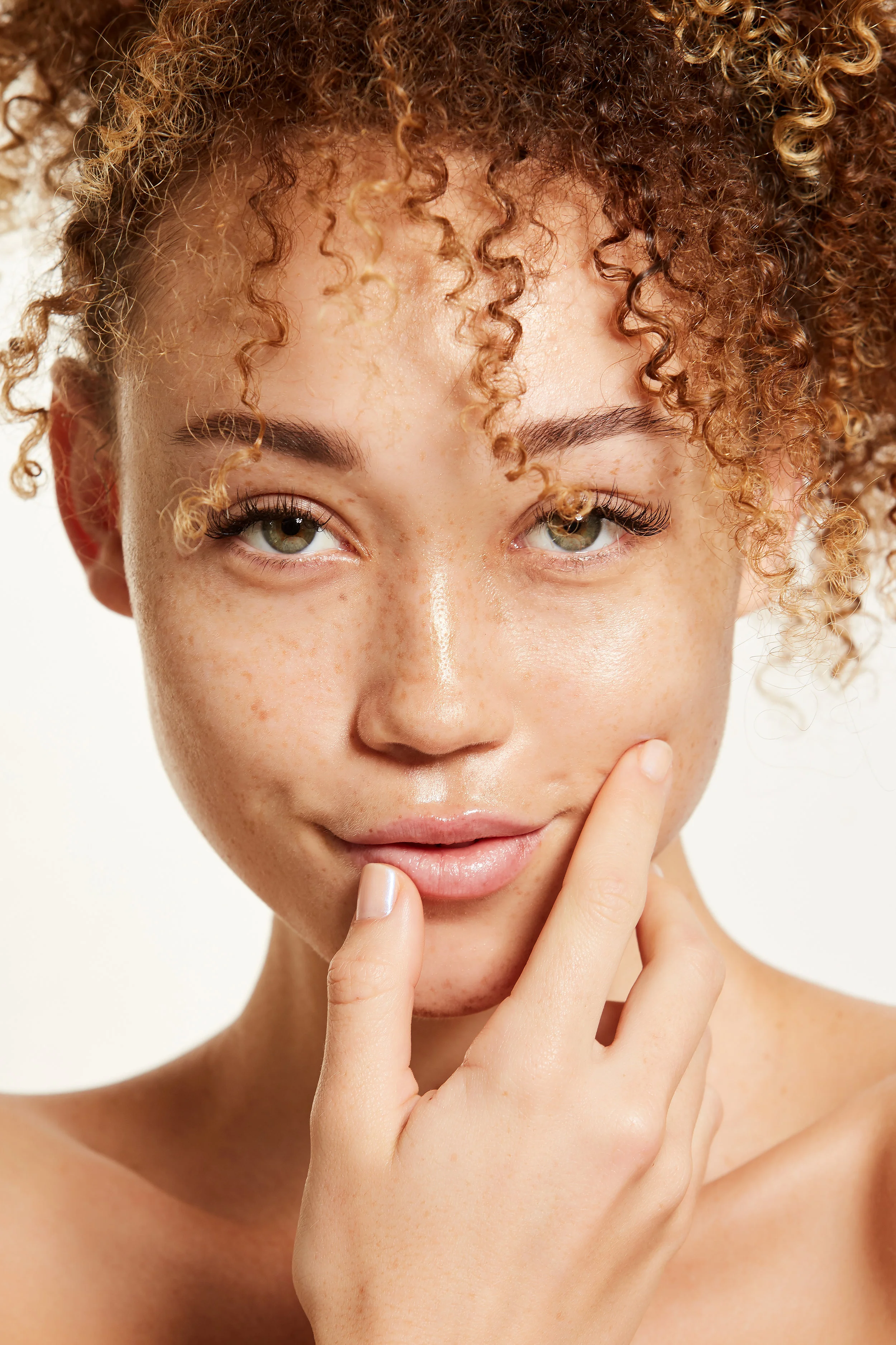 ALANA - BEAUTY17102.jpg