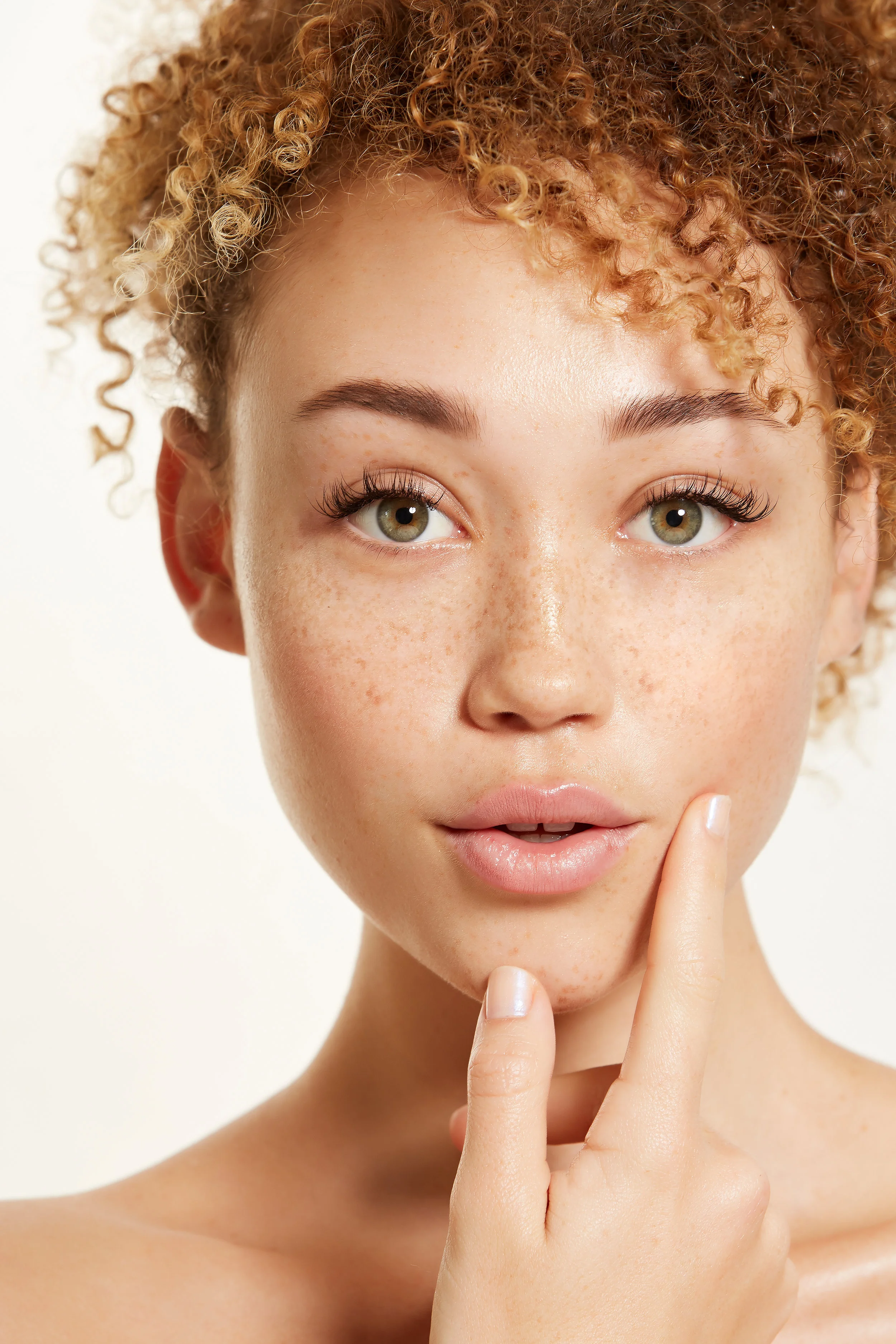ALANA - BEAUTY17186.jpg