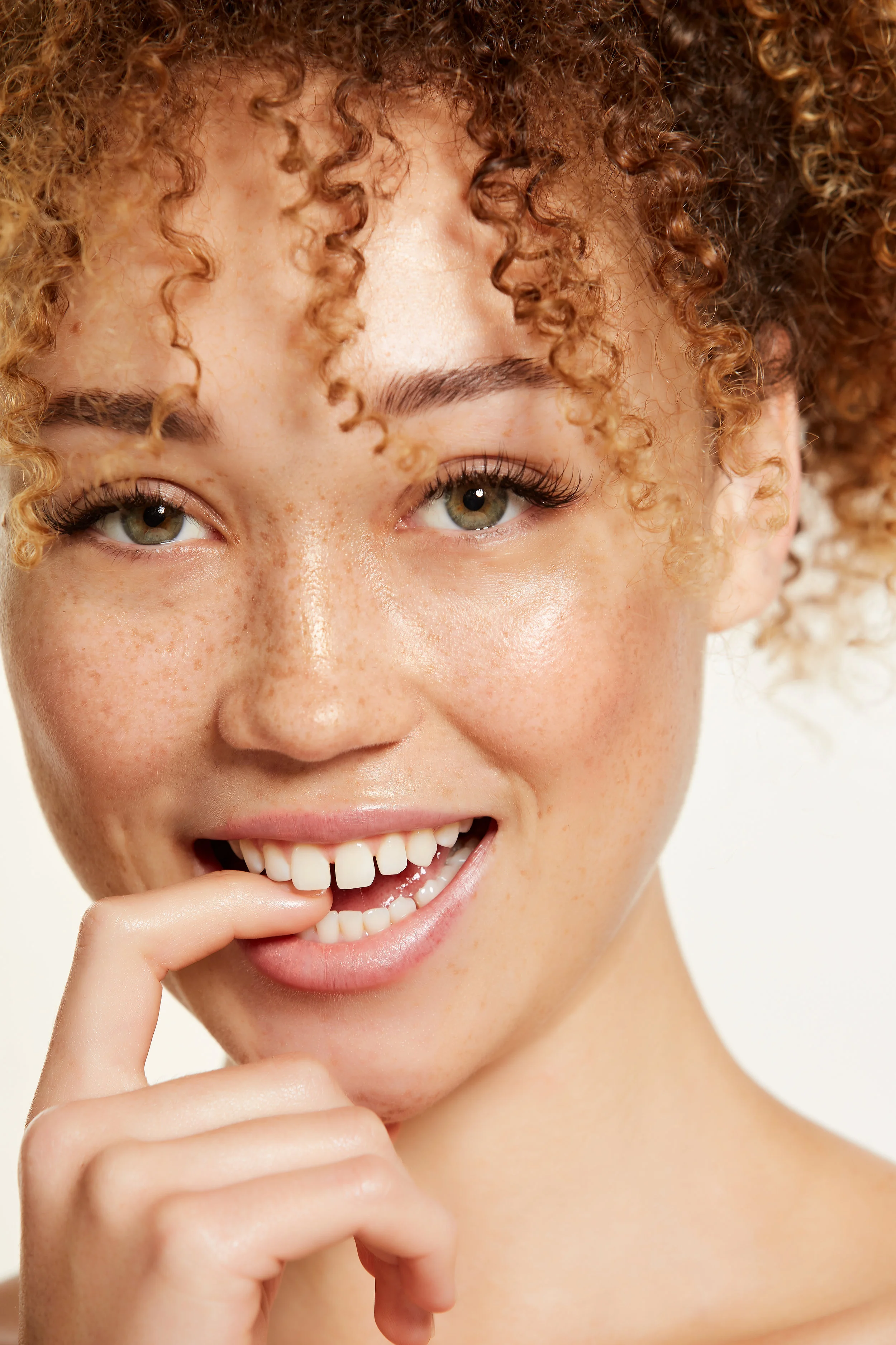 ALANA - BEAUTY17211.jpg