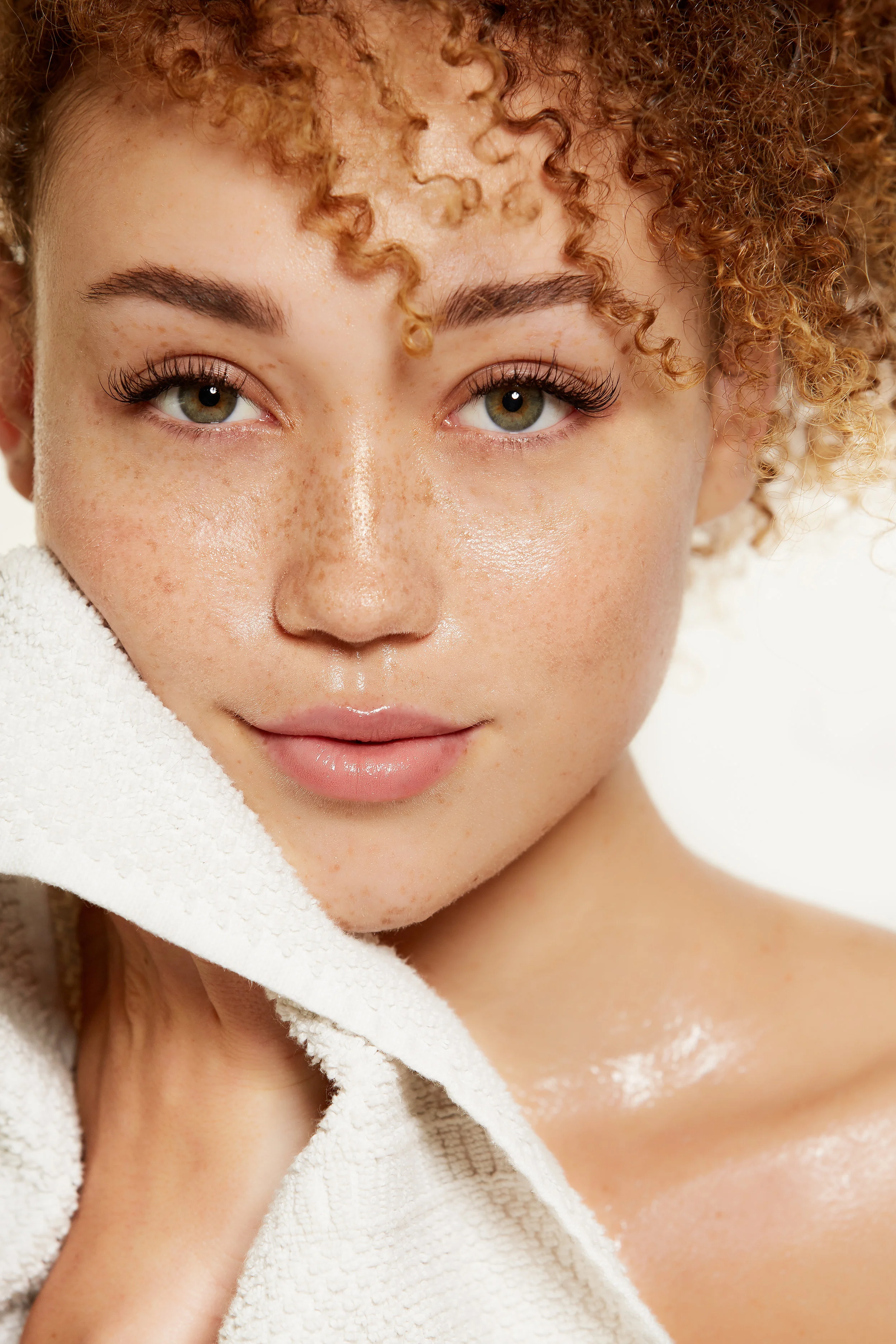 ALANA - BEAUTY17404.jpg