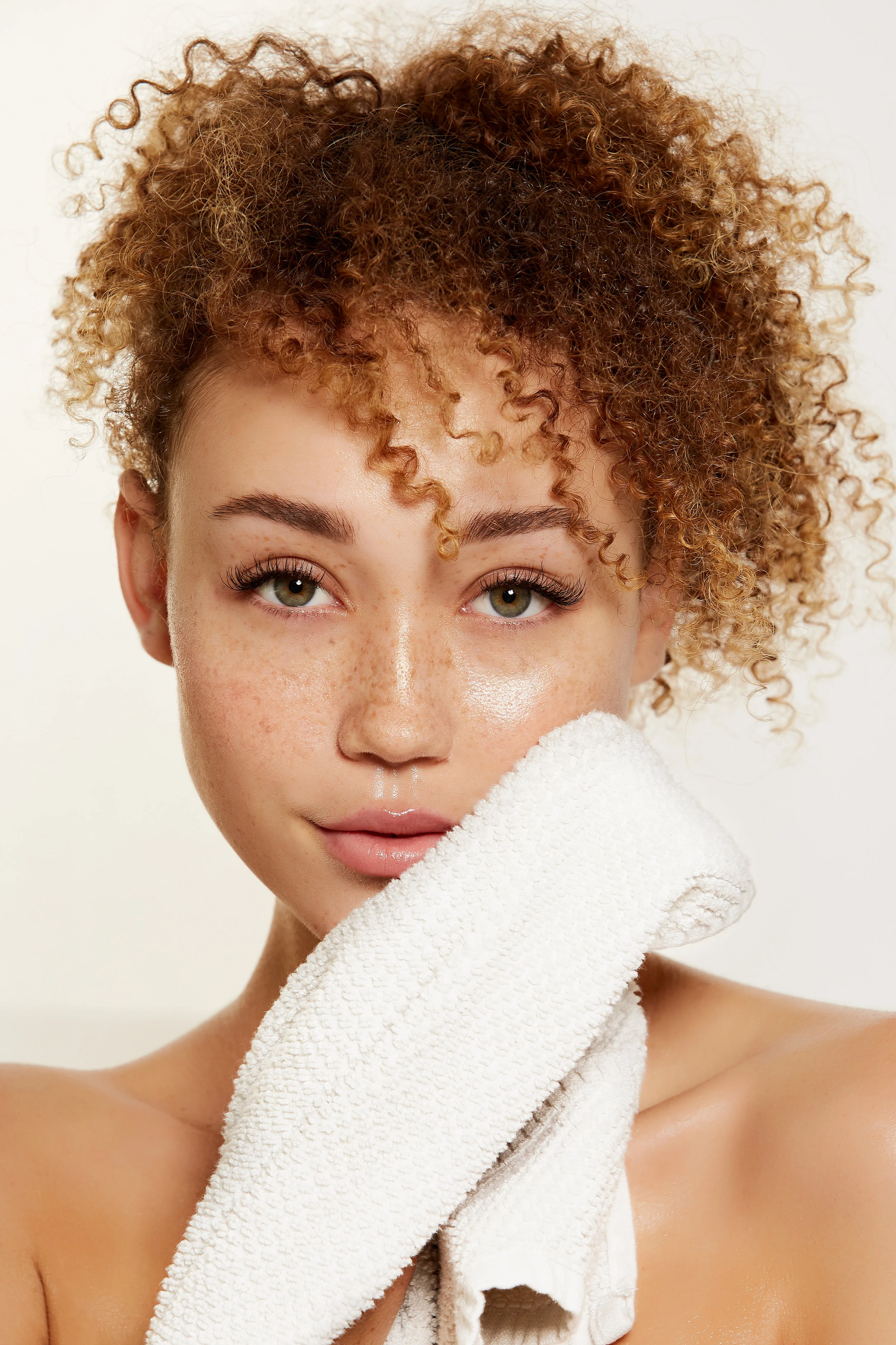 ALANA - BEAUTY17408.jpg