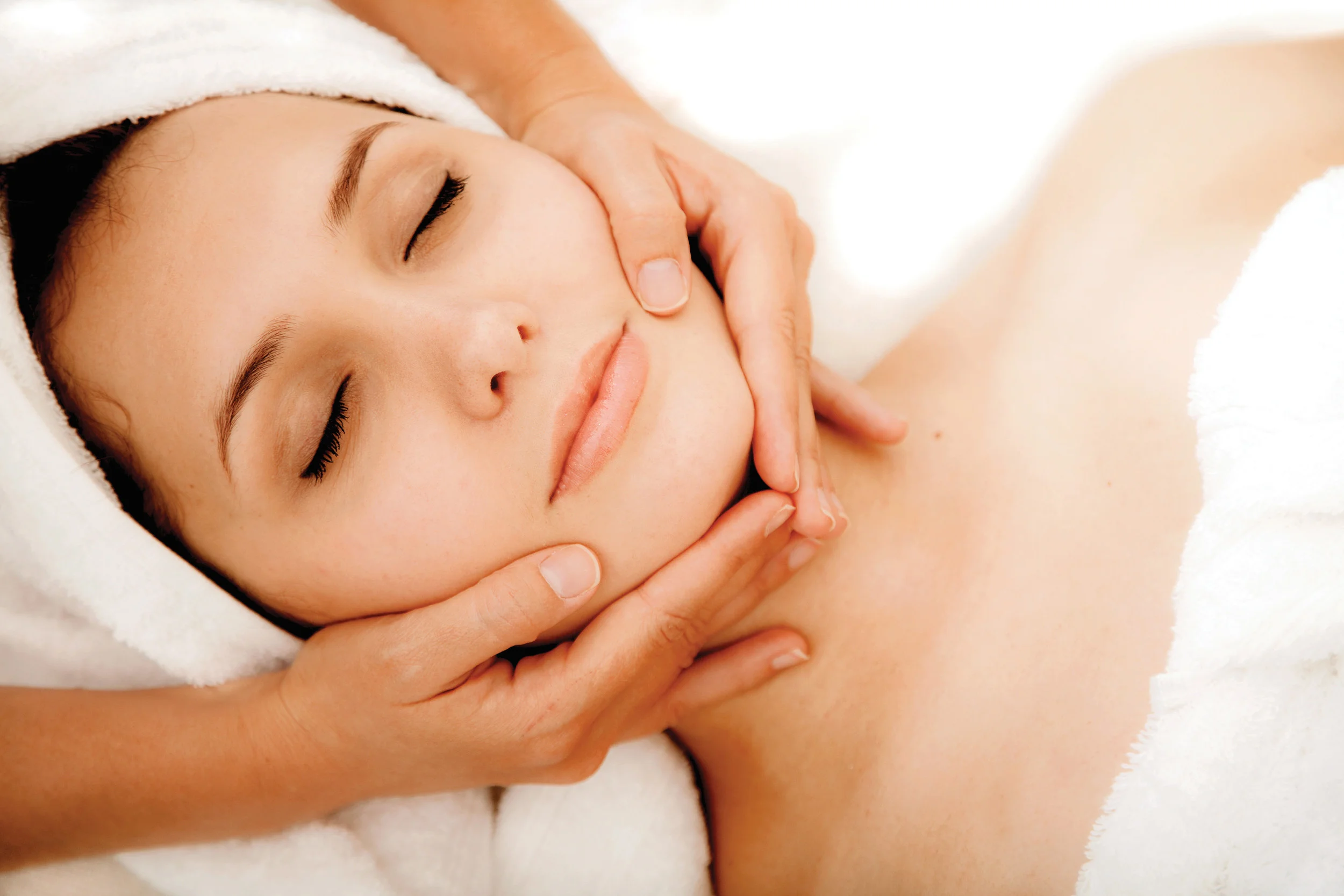 **NEW TREATMENT** SILKPEEl.....................$199/$999 Pkg of 6 50 Minute Is A Dybnamic New Treatment,SUPERIOR TO MICRODERMABRASION ALONe. THE REVOLUTIONARY SILKPEEL COMBINES CRYSTAL-LESS EXFOLIATION WITH A PATENTED TECHNOLOGY THAT ACTUALLY INFUSES SKIN- SPECIFIC SOLUTIONS DEEPLY INTO THE SKIN. THIS DUAL APPROACH IMPROVES SKIN TONE AND TEXTURE WHILE HYDRATING, BRIGHTENING AND CLARIFYING BOTH NORMAL AND ACNE-PRONE SKIN. GREAT FOR ALL SKIN TYPES AND AGES. THE TREATMENT INCLUDES EXTRACTIONS (IF NECESSARY) AND A RELAXING NECK & SHOULDER MASSAGE.