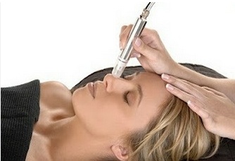Microdermabrasion, also known as microderm, is one of the easiest and most effective anti-aging treatments you can get. Its benefits are many: microderm softens fine lines and wrinkles, helps to smooth coarsely textured skin, decreases the appearance of scarring, decreases pore size, and reduces superficial hyper-pigmentation, also known as age spots. Microdermabrasion also makes it easier for high-tech skin care products to penetrate into the deeper layers of the skin and help build collagen, which gives skin its youthful appearance.