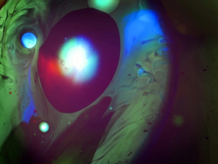 VIDEOLIQUIDS10_750.jpg