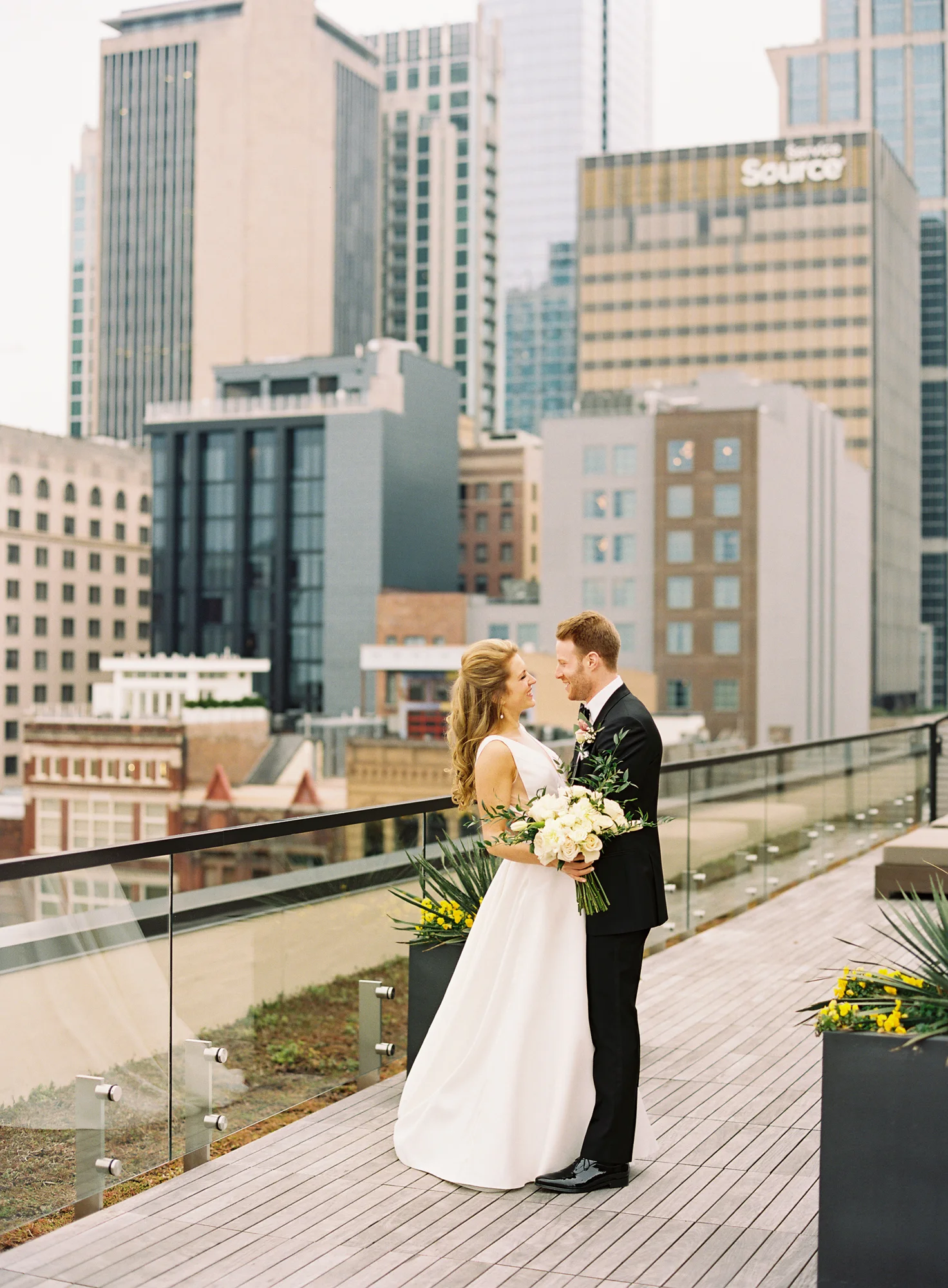 Nashville Wedding 21c Hotel and Museum-024.jpg