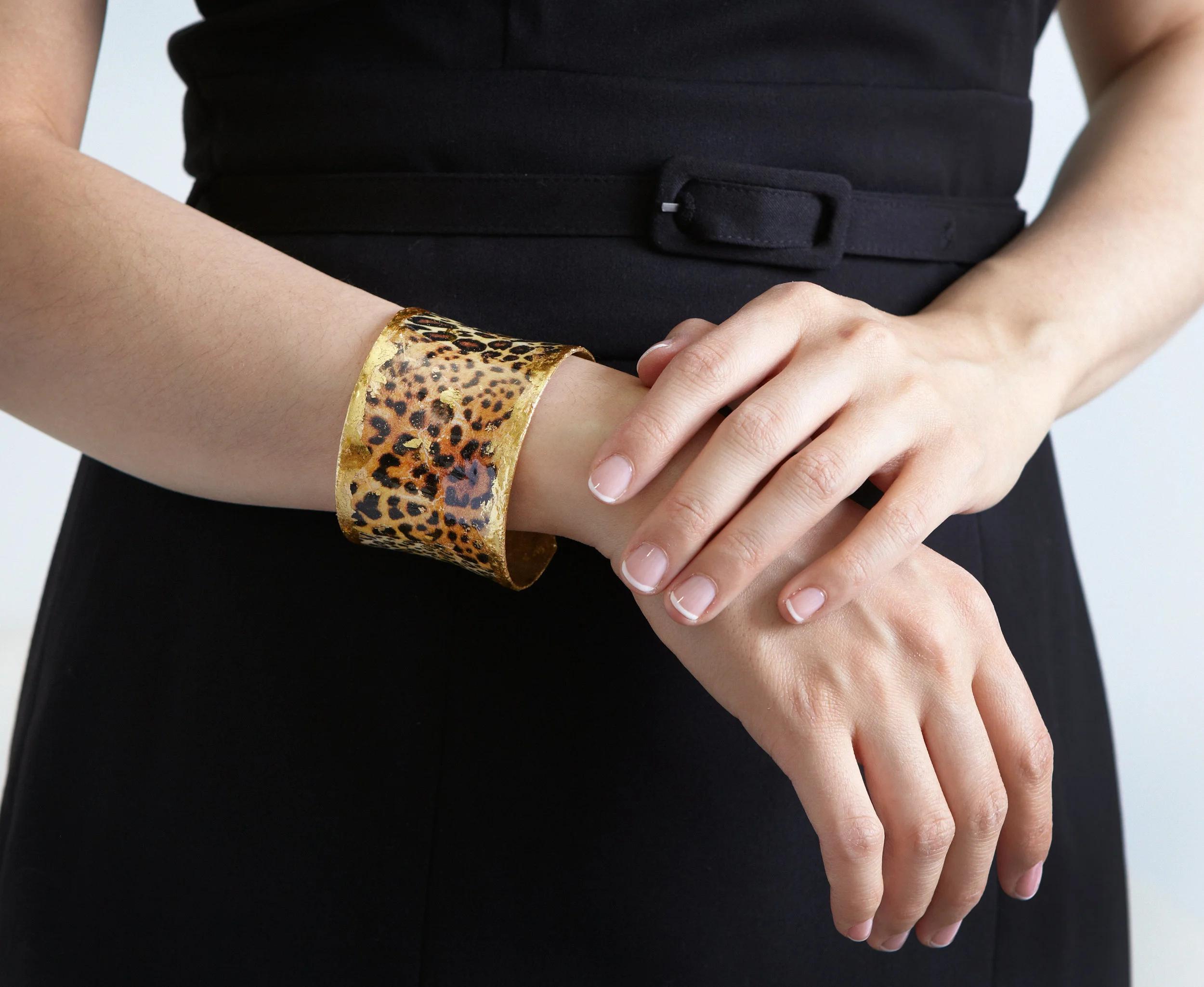 EvocateurLeopardCuffEDITORIAL_001.jpg
