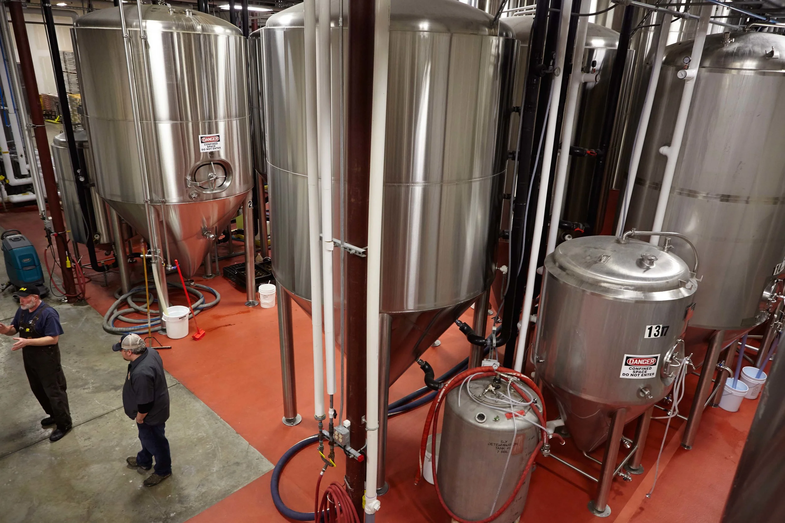 Brie-Passano_2017-01-22-ShmaltzBrewingCo_162.jpg