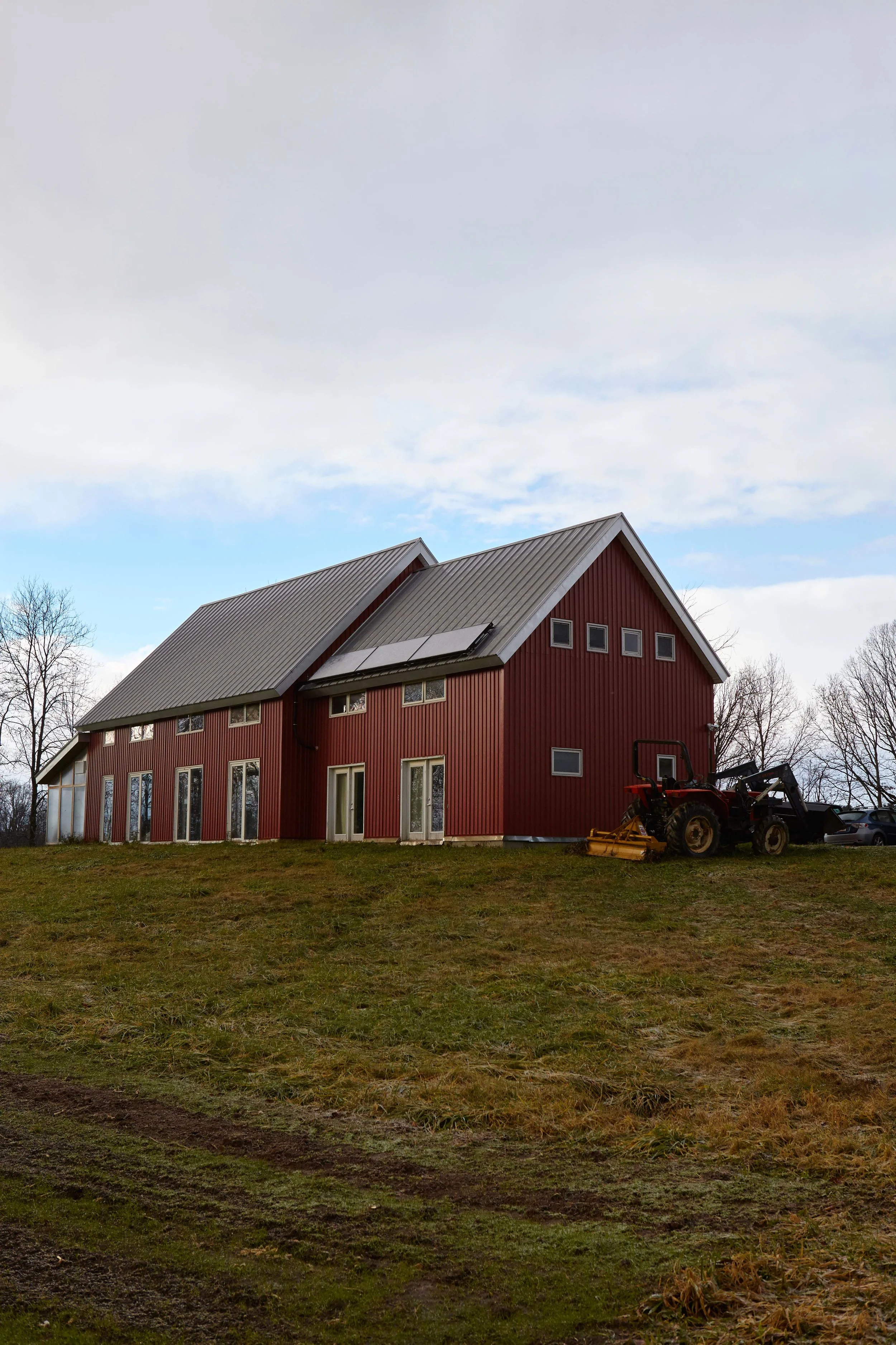 Brie-Passano_2016-11-27-9MilesEast_001.jpg