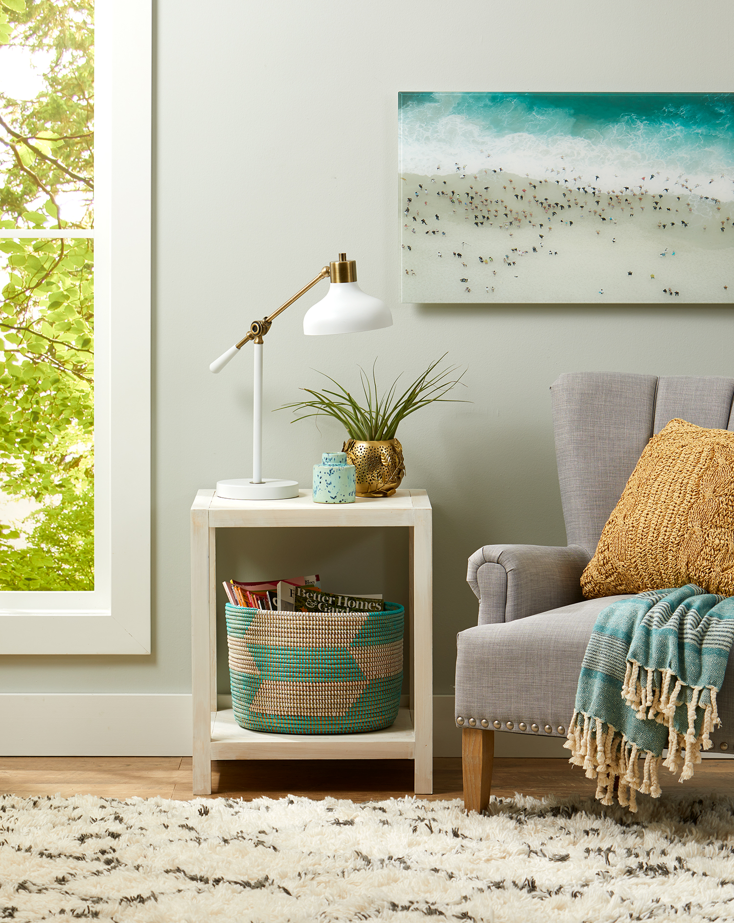FarmhouseSideTableBeauty_075.jpg