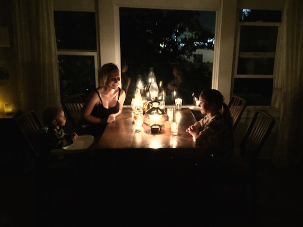 The calm atmosphere did not stop Oliver from throwing food