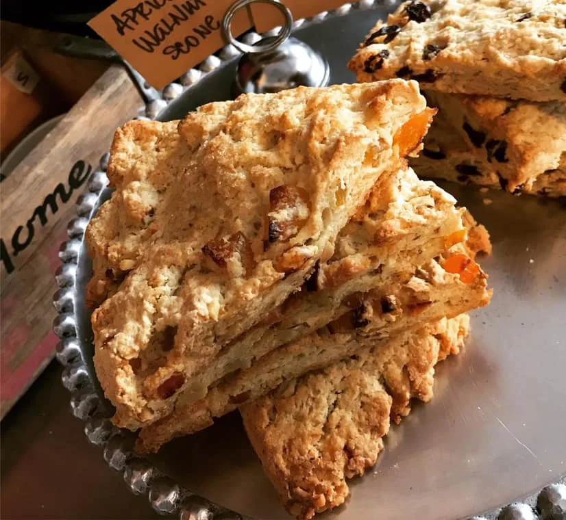 apricot scone.jpg