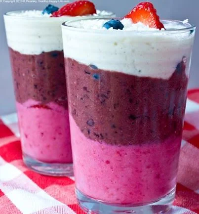 red white blue smoothie.jpg
