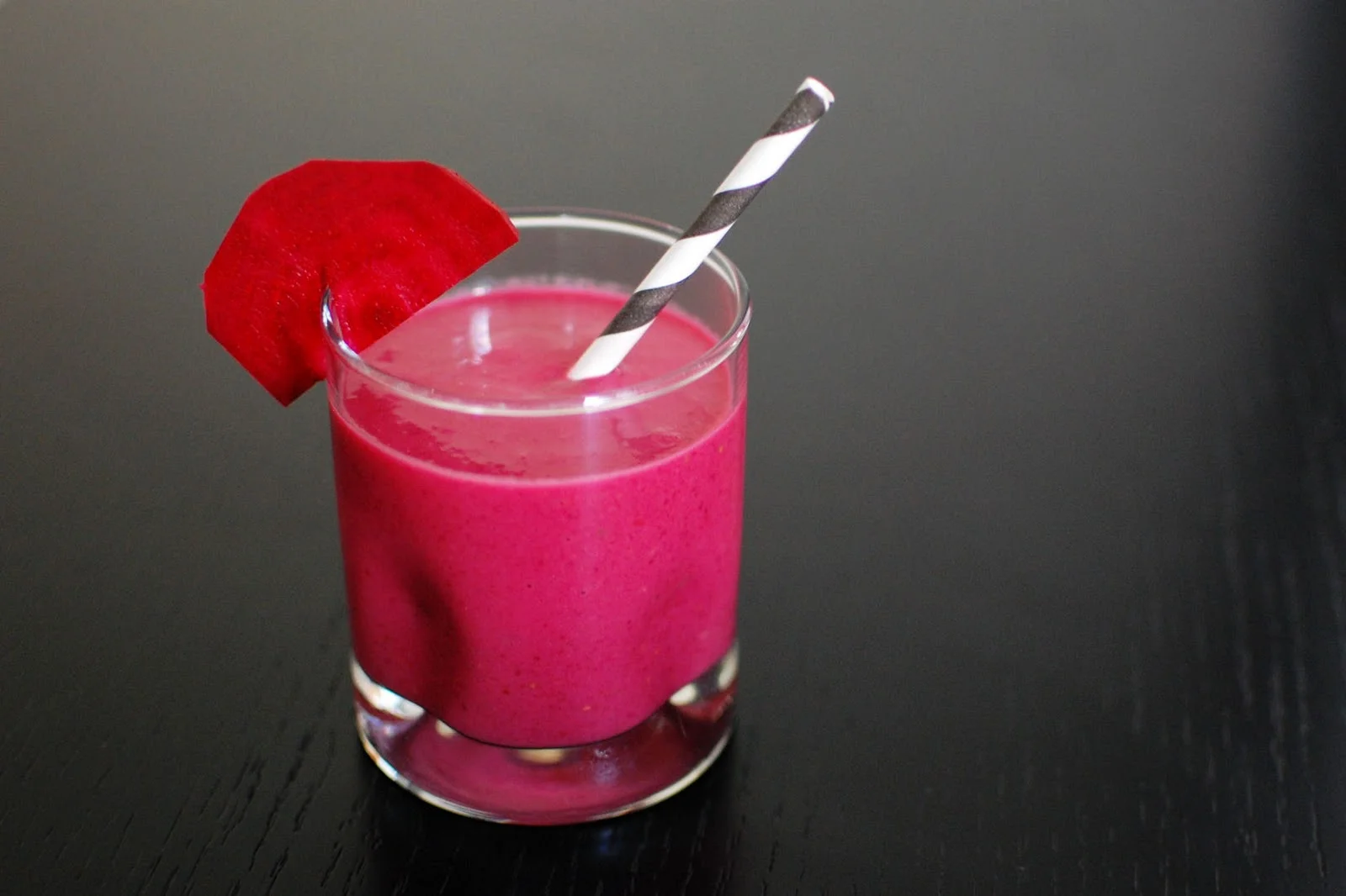beet-smoothies-1.jpg