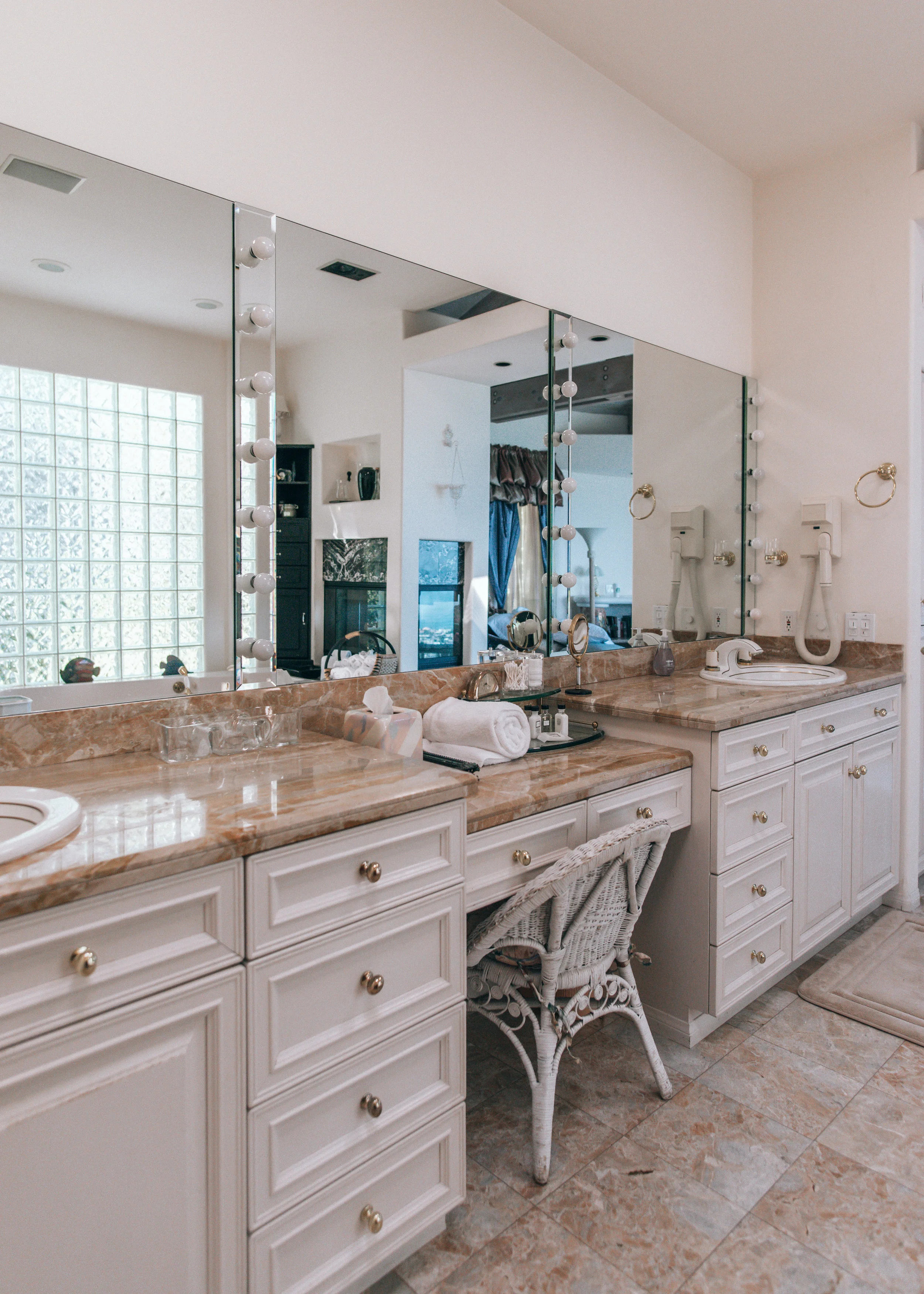 Sunset Villas by Monarch Luxury Villas — By Lisa Linh