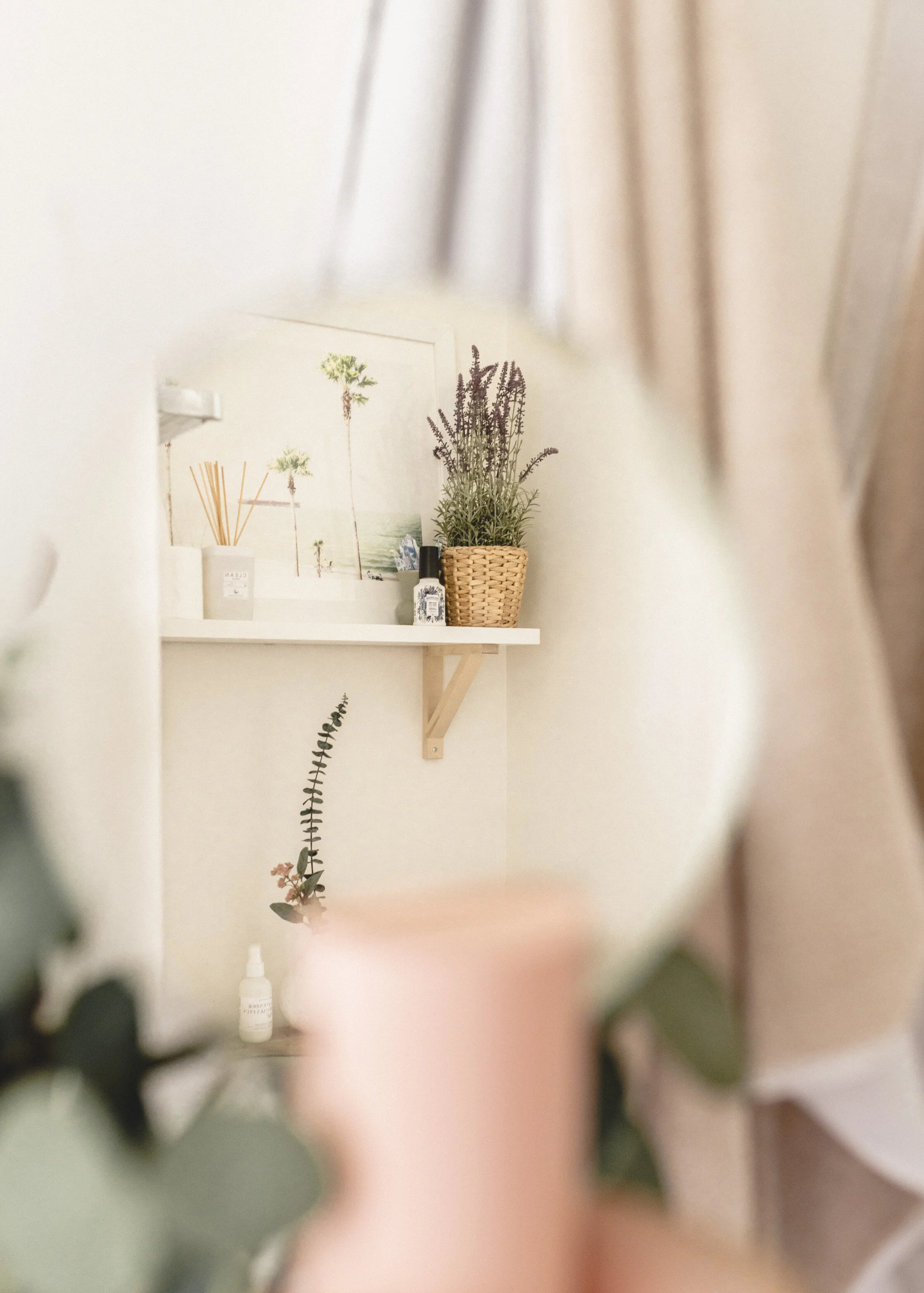 5 Ways to Freshen Up Your Bathroom — By Lisa Linh