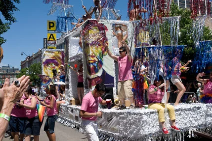 Lincoln_Pride_Parade_Float_gimp.jpg