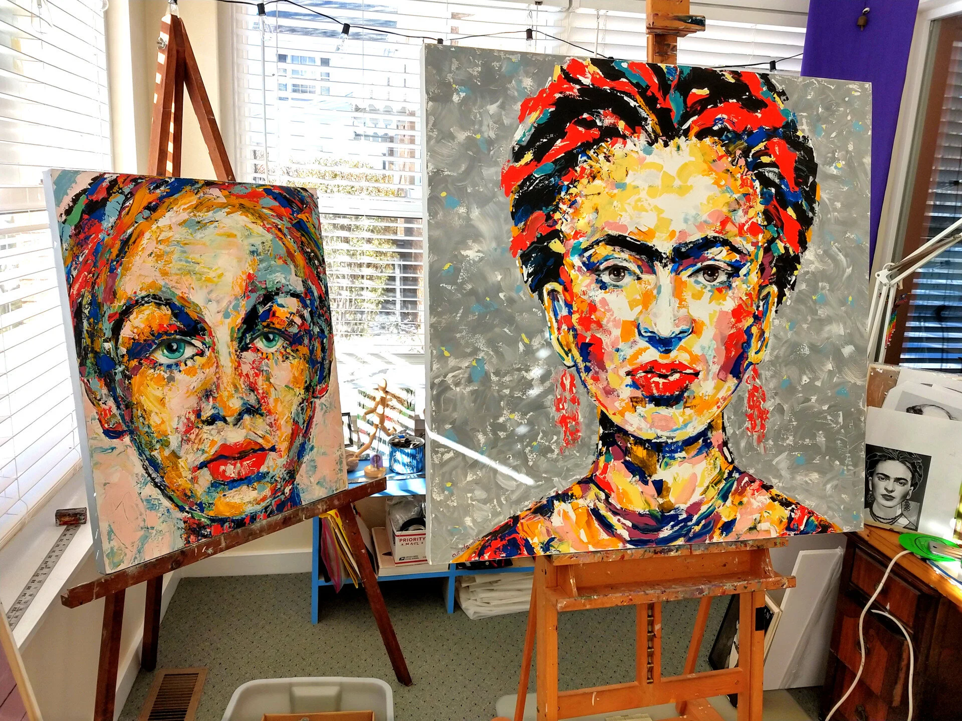 Frida and Twiggy in Studio.jpg