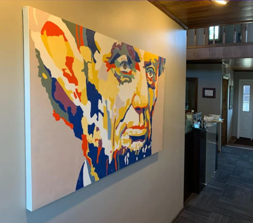 ROOM LINCOLN BIG EAR.jpg