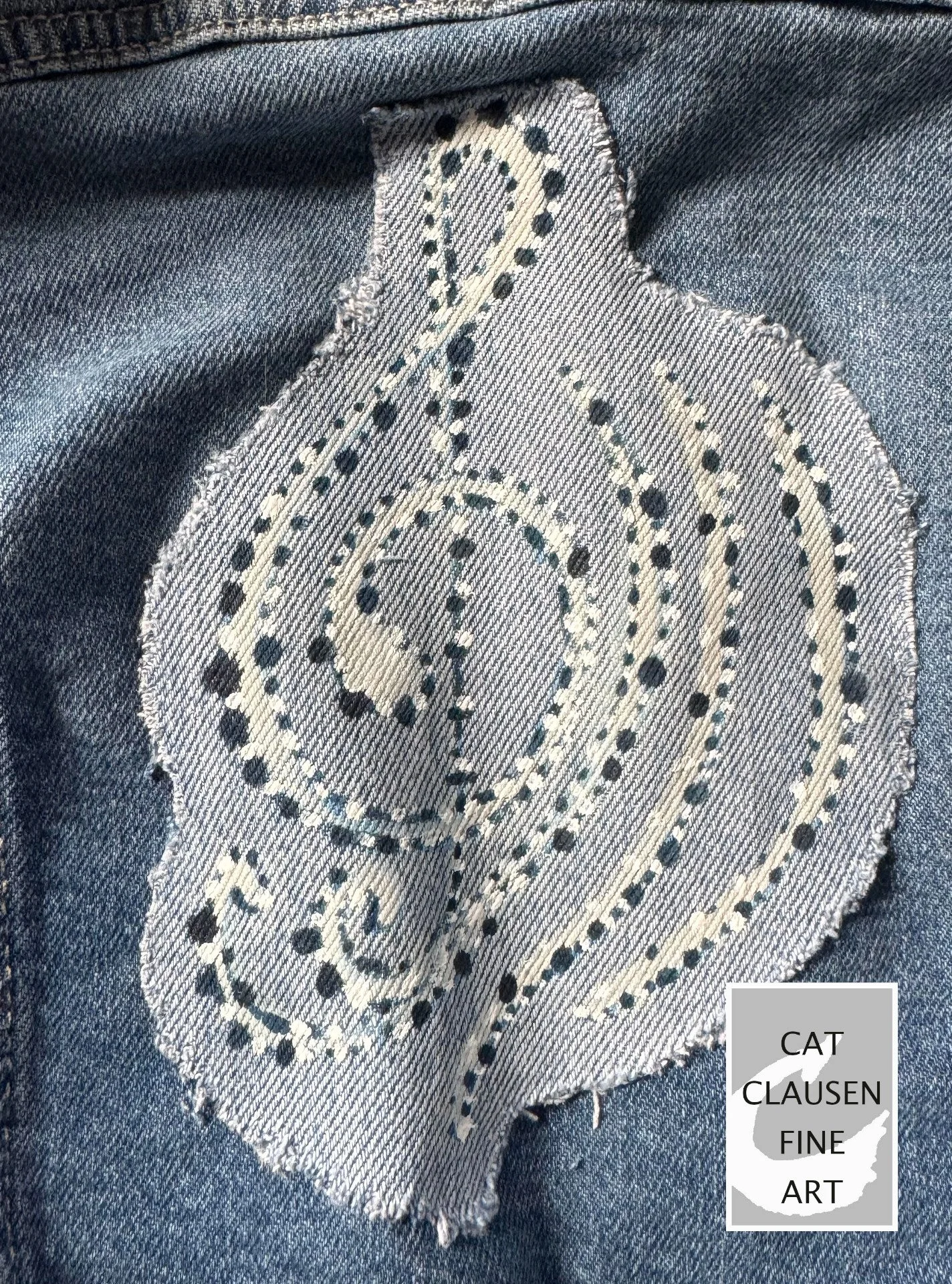 Logo a REBORN JEANS. Patch Treble Clef.jpg