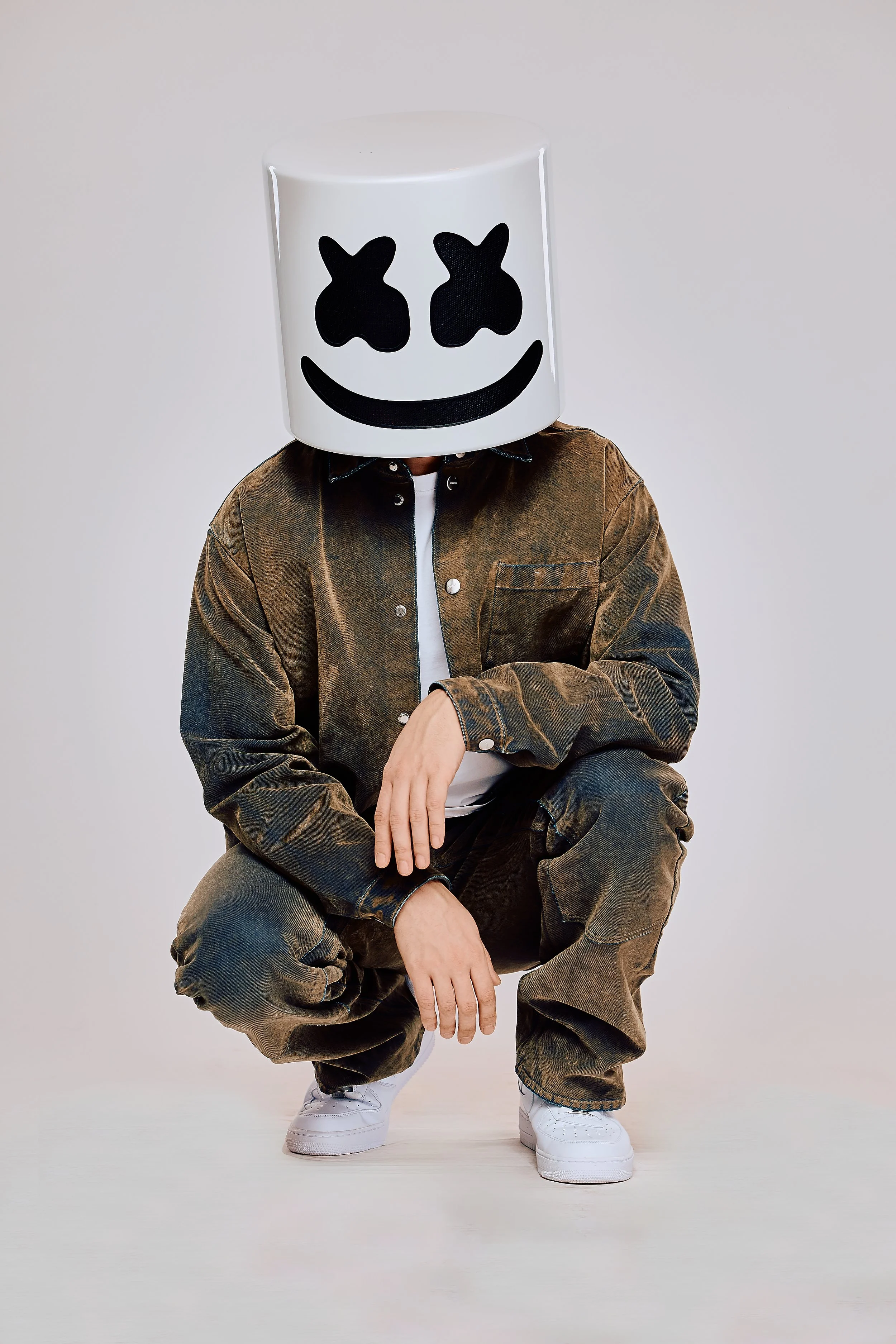 01132023_WynnArtistShoot_Mello1300.jpg