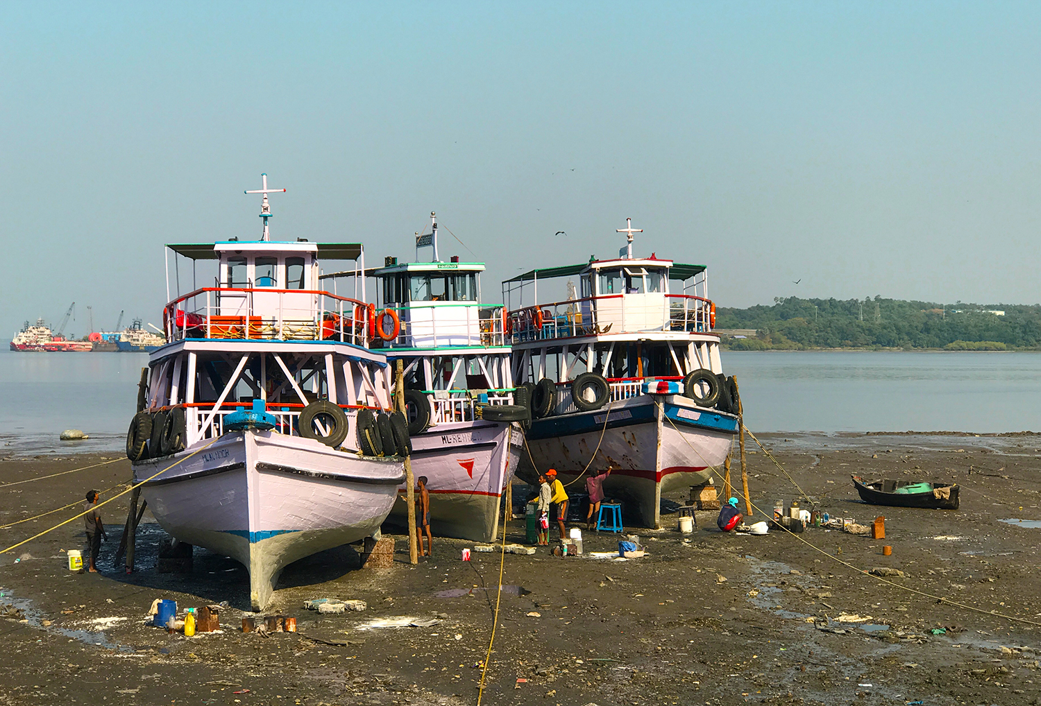 Restoration of tourist boats.