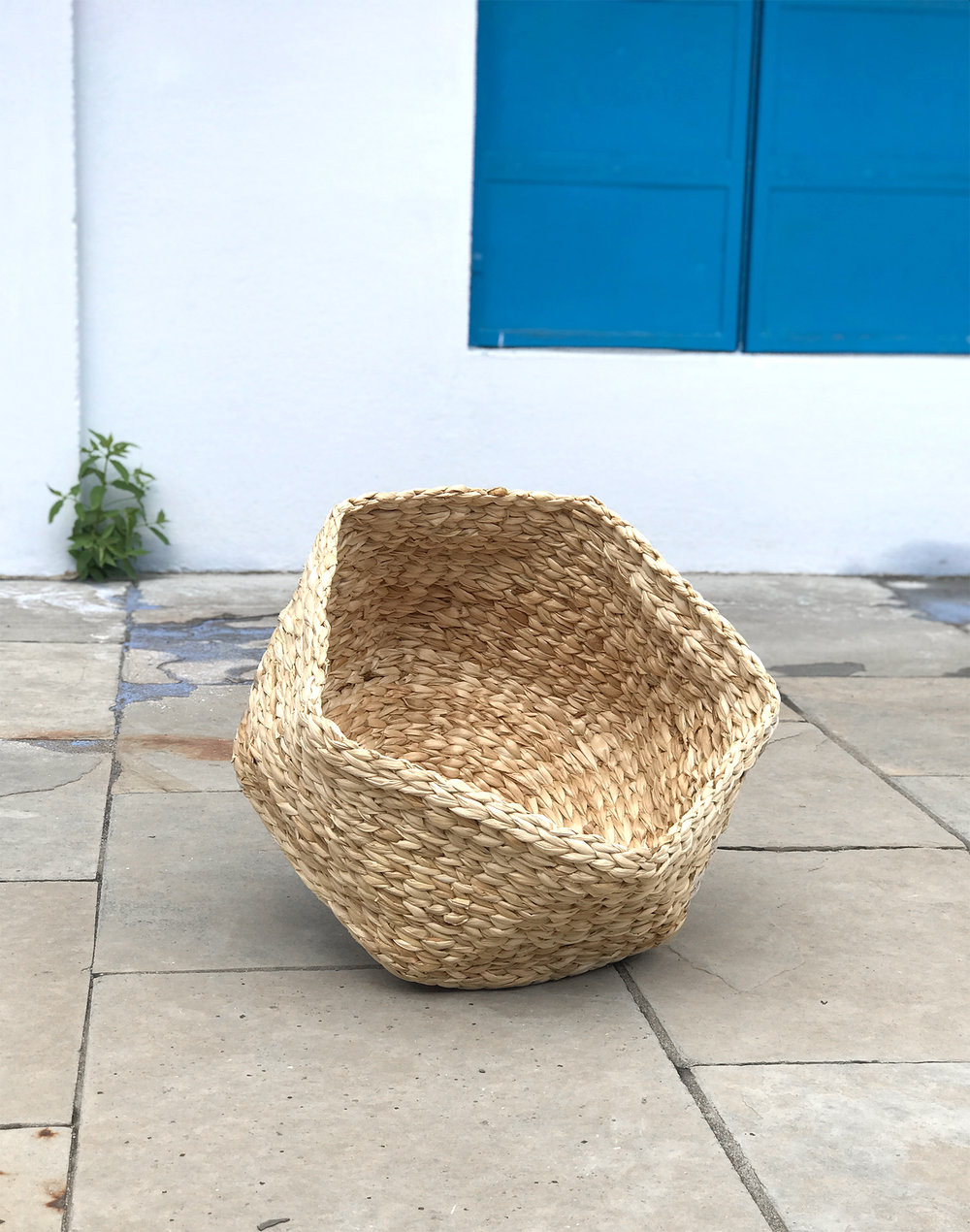 Step 4: The prototype of the polygon basket made of banana bark.