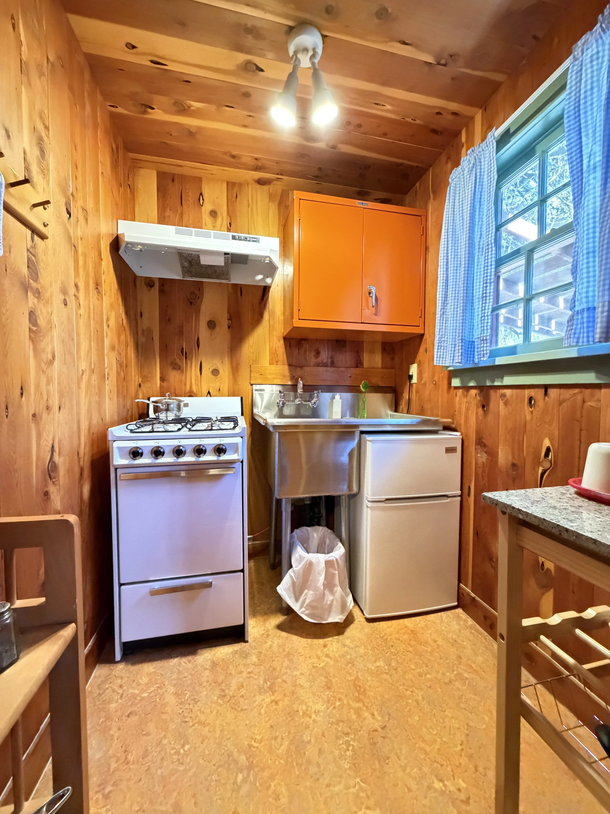 Kitchen, Fully Equipped