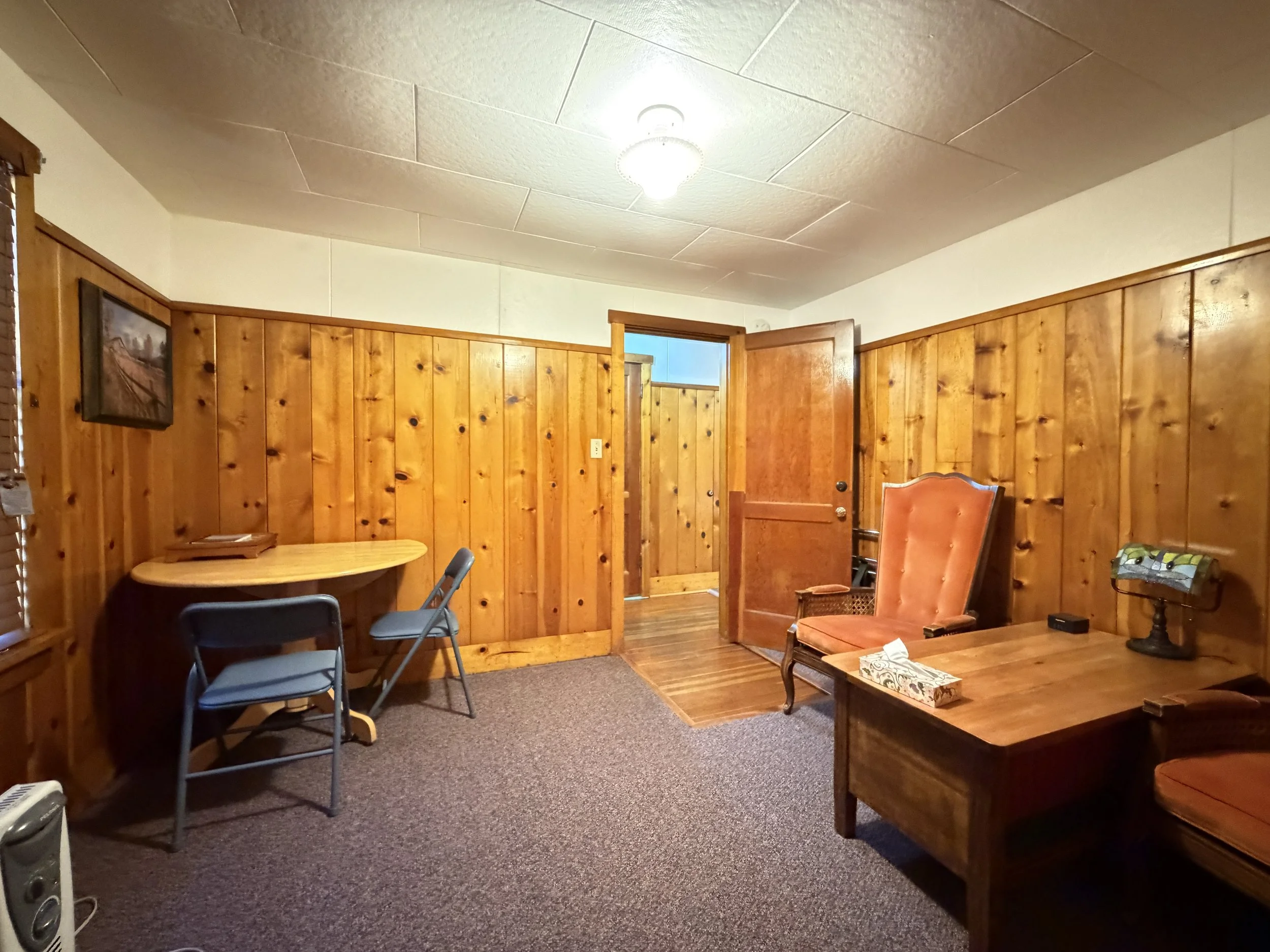 Second Room in a Two Room Suite