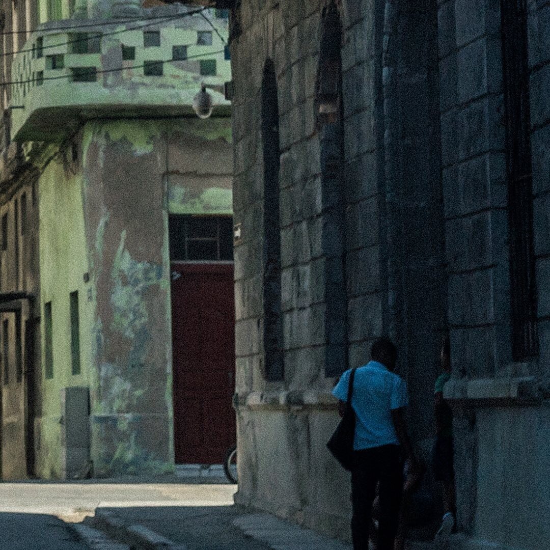 #seefullimage #cuba #travelphotography  #streetphotography #maximebillon