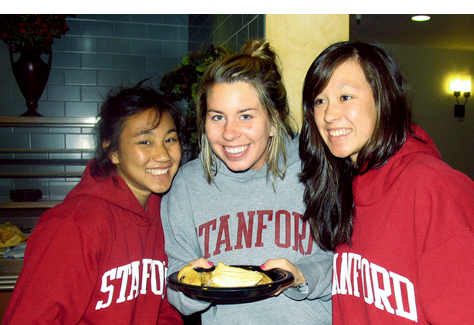 Look: more Stanford students doing Stanford things. Like eating. And wearing sweatshirts. #sosmart