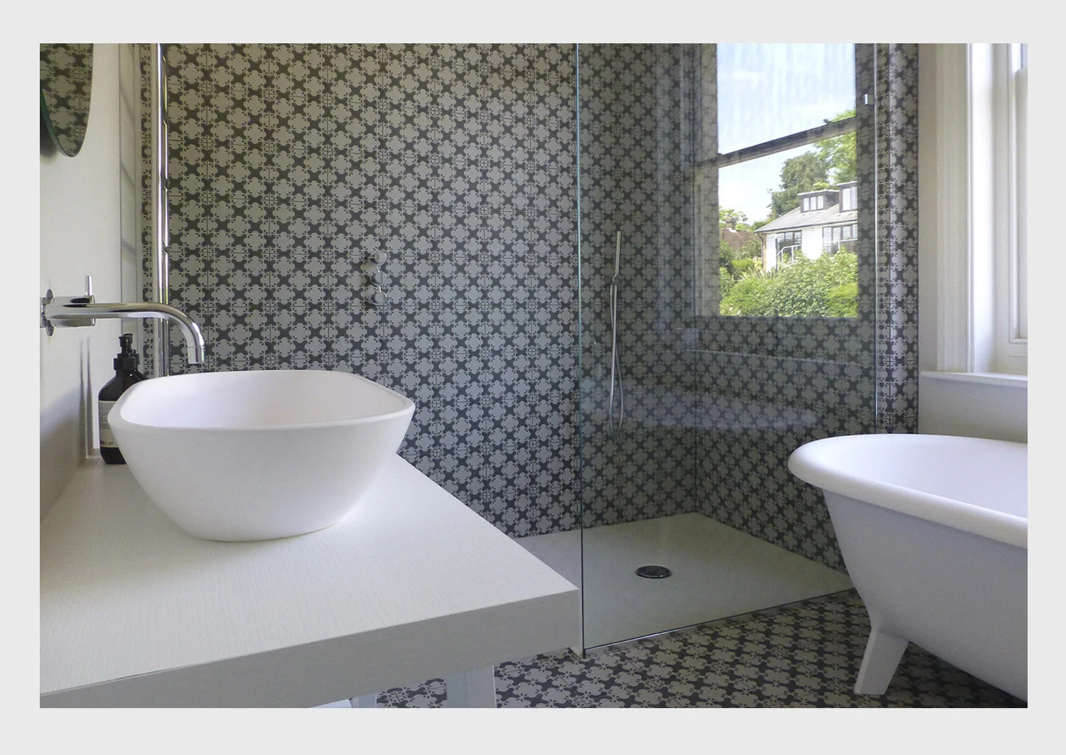 RH_ensuite.jpg