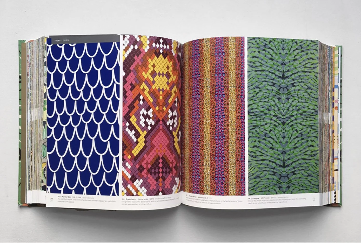 Pattern_book-spread3.jpg