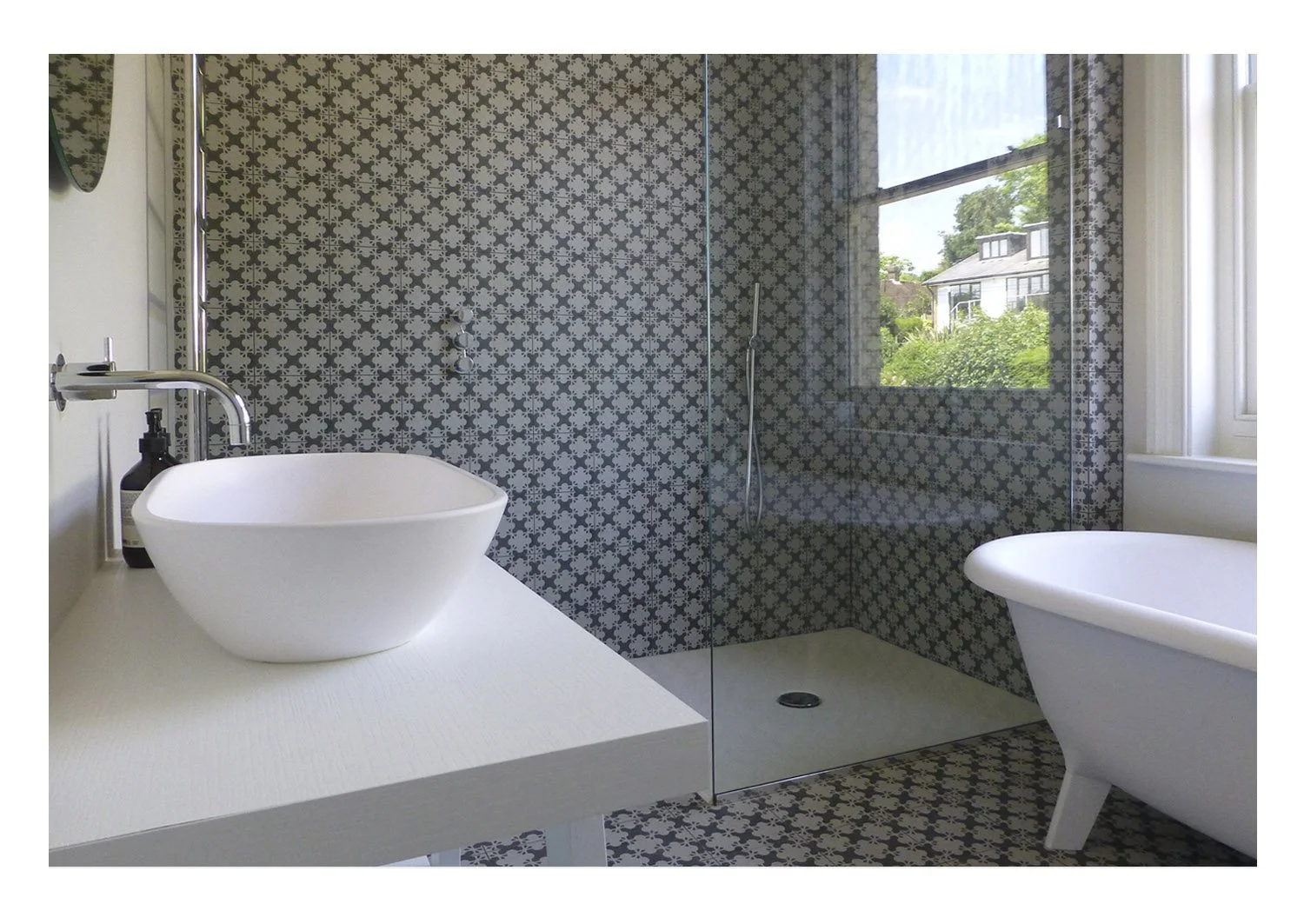 RH_ensuite.jpg