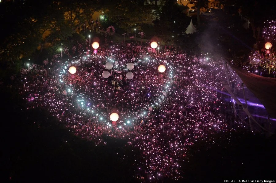 The giant heart, to simply ask Singaporeans to have bigger hearts.