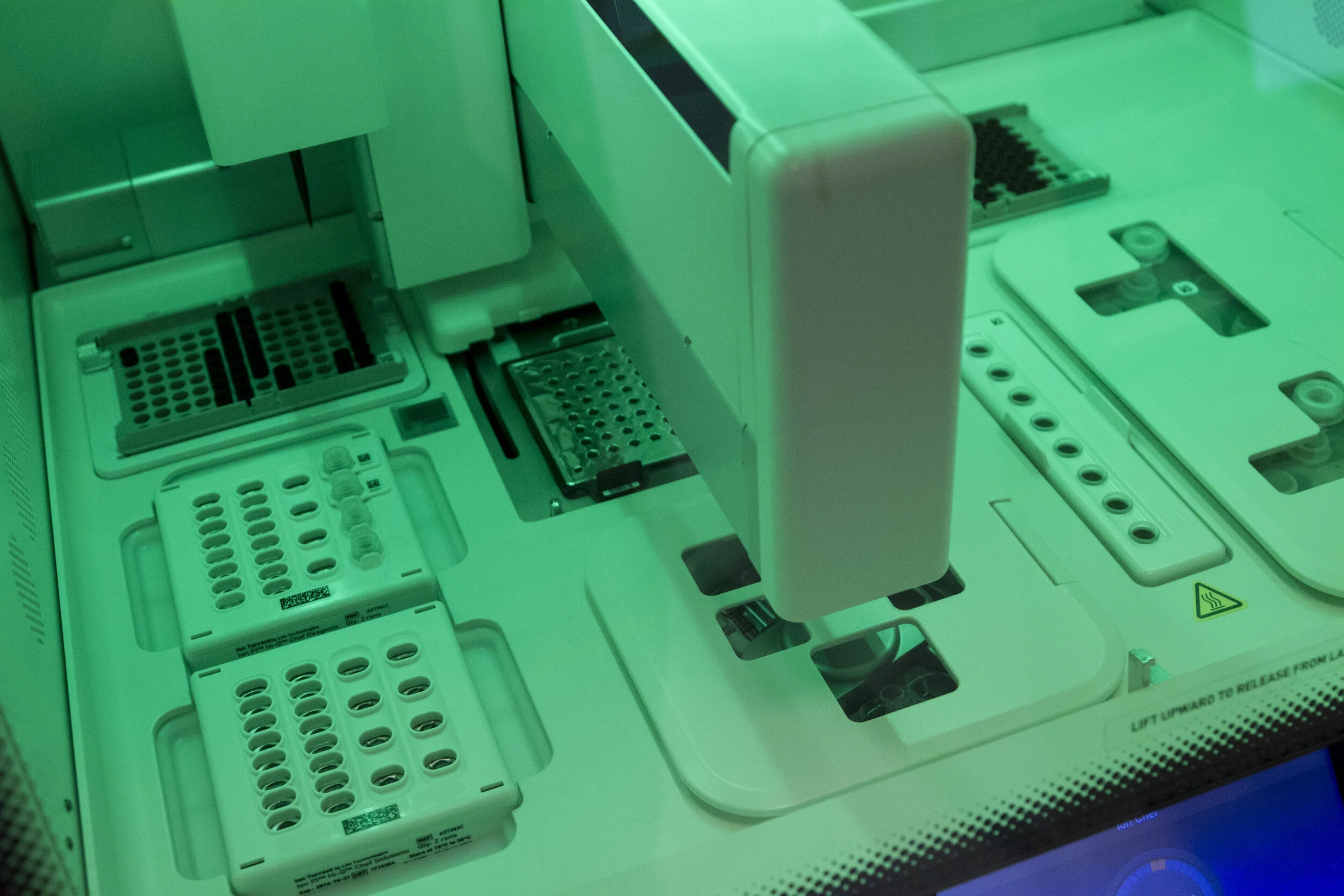 Discngine and LabVoice Announce Strategic Partnership
