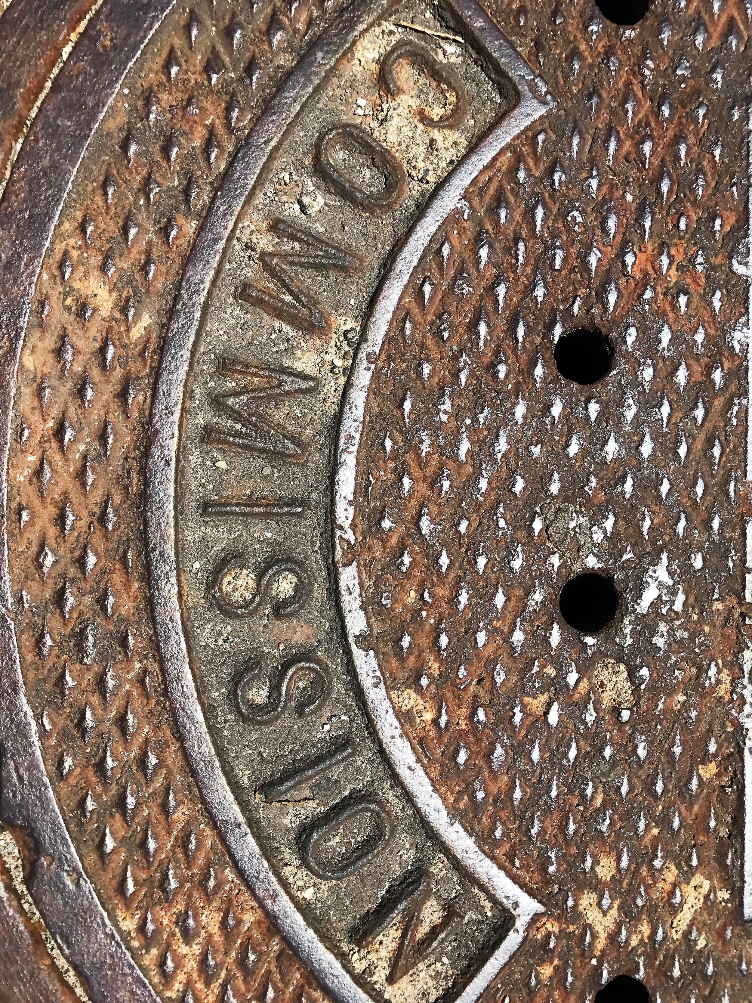 5 things to include in your social media policy