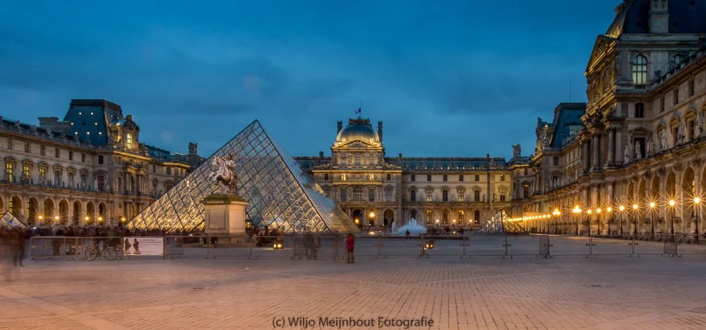Louvre Parijs - Louvre Paris Wiljo Meijnhout.jpg