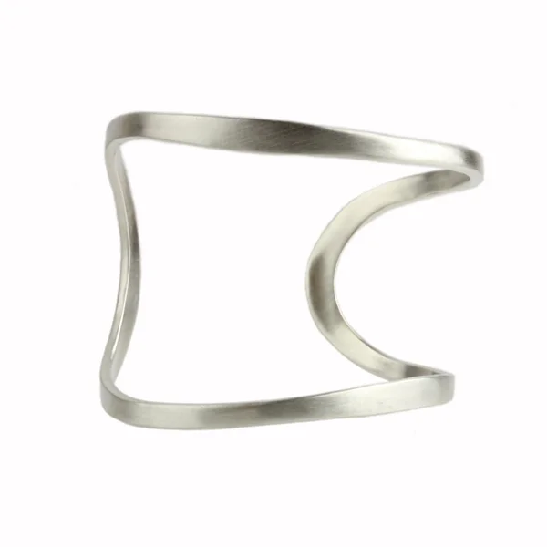 WideCuff.jpg