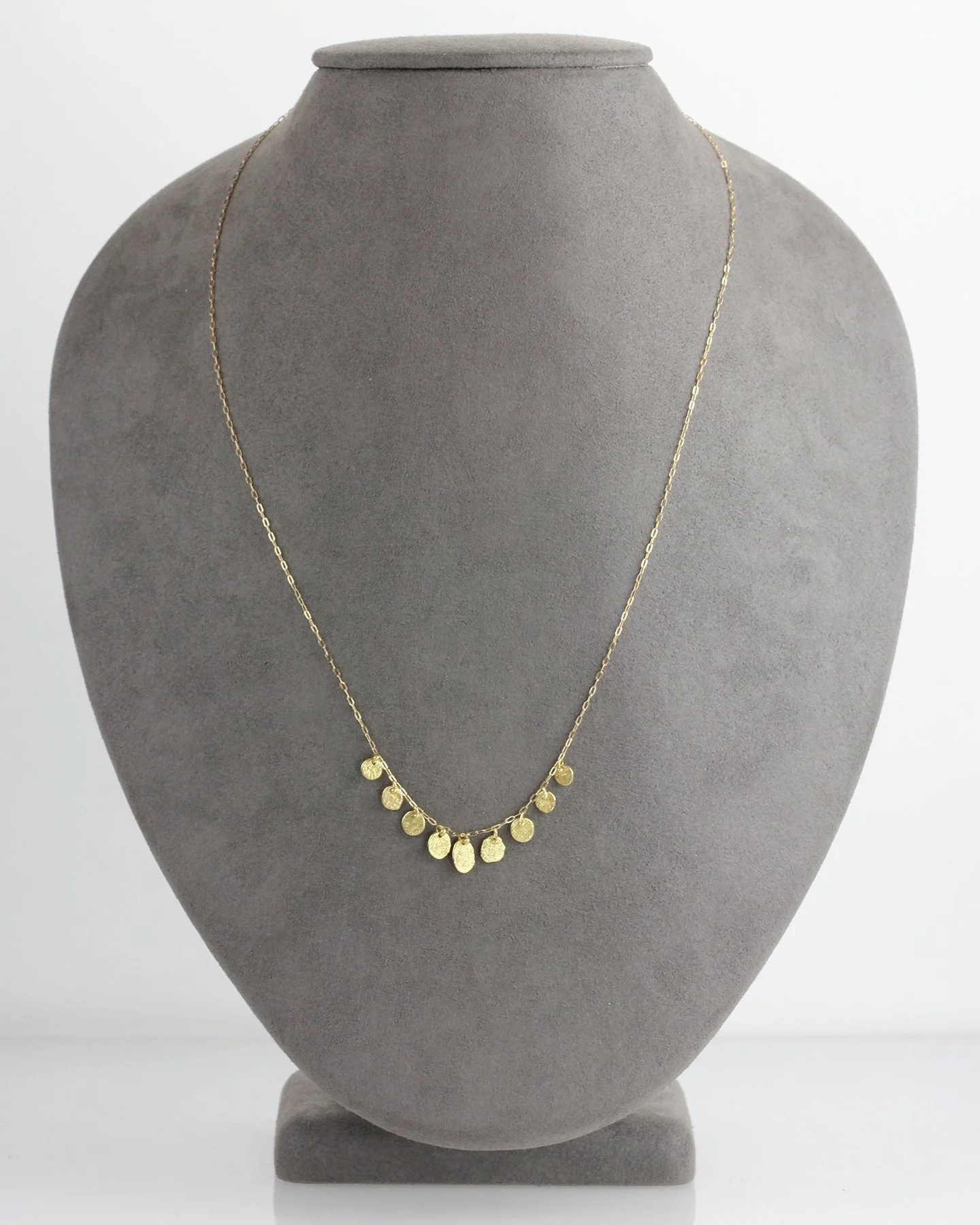 GrayNeck_Waterline9goldchain.jpg