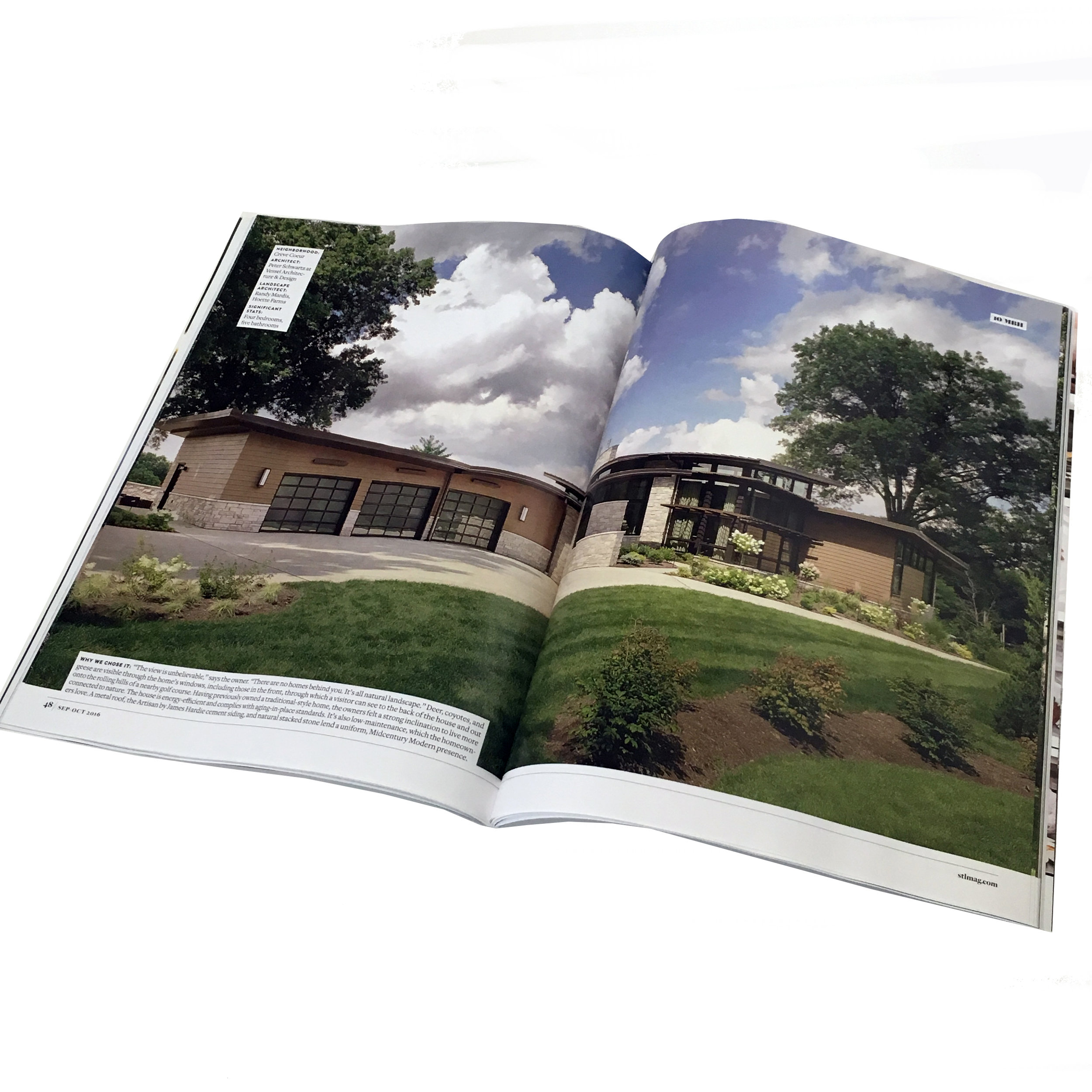 Completed in late 2015, Vessel's organic design wraps four bedrooms, five bathrooms and living spaces in Indiana Limestone and fiber-cement siding. Every space is awash in natural daylight and nestled seamlessly into its site.