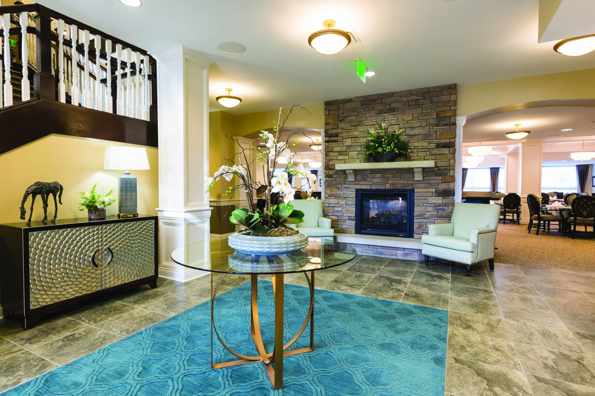 Sycamore Creek Independent Living Lobby 2.jpg