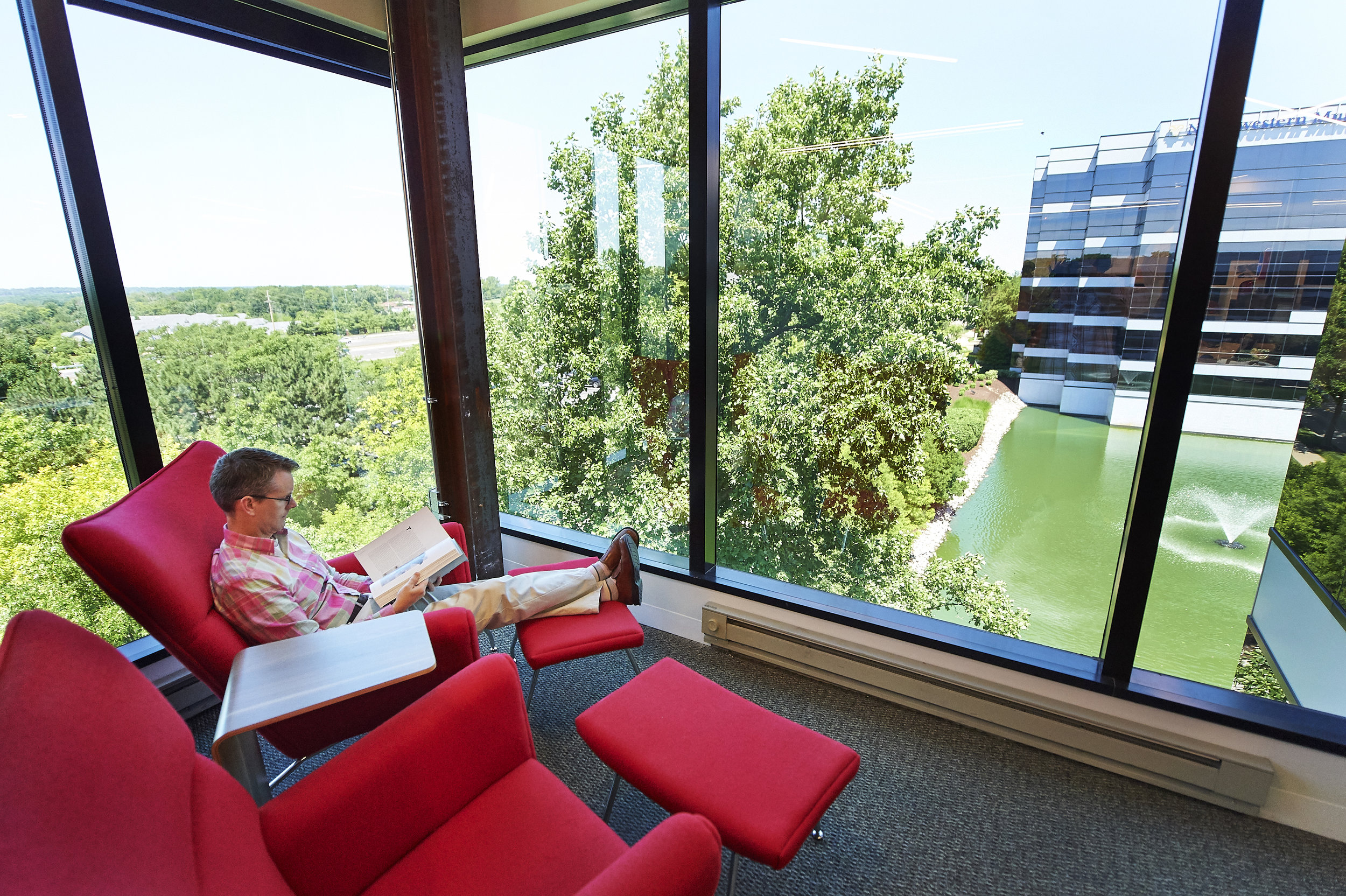 Jad Ryherd Photography, Architectural Photography. lifestyle photography, Commercial photography, Corporate photography, St. Louis Missouri , Jad