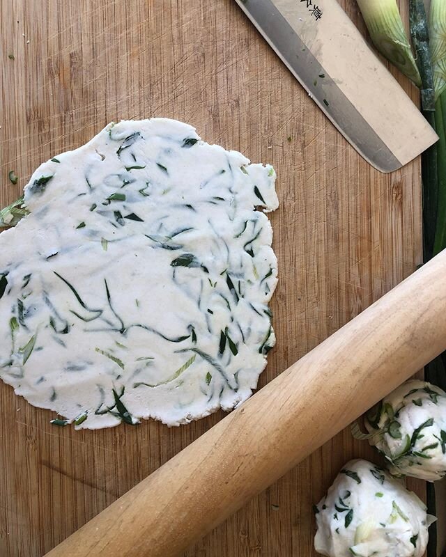 Food is a big focus right now. I tried these green onion savory pancakes were easy and delicious. Gluten free yumminess from @unboundwellness recipes! If you have any easy and delicious recipes you&rsquo;ve found I&rsquo;d love to hear! #shelterinpla