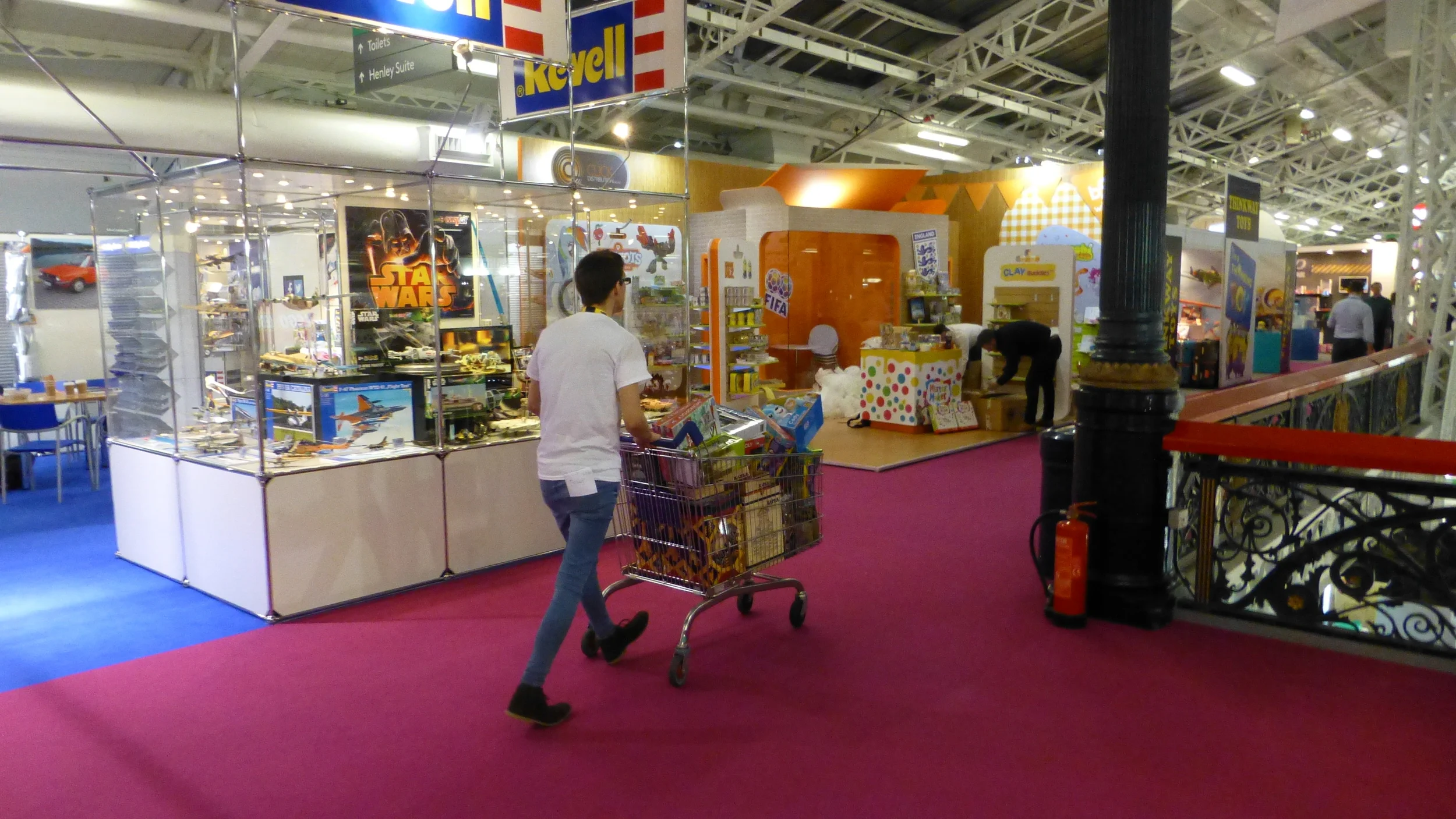 Kids-Out-Trolley-2016.jpg