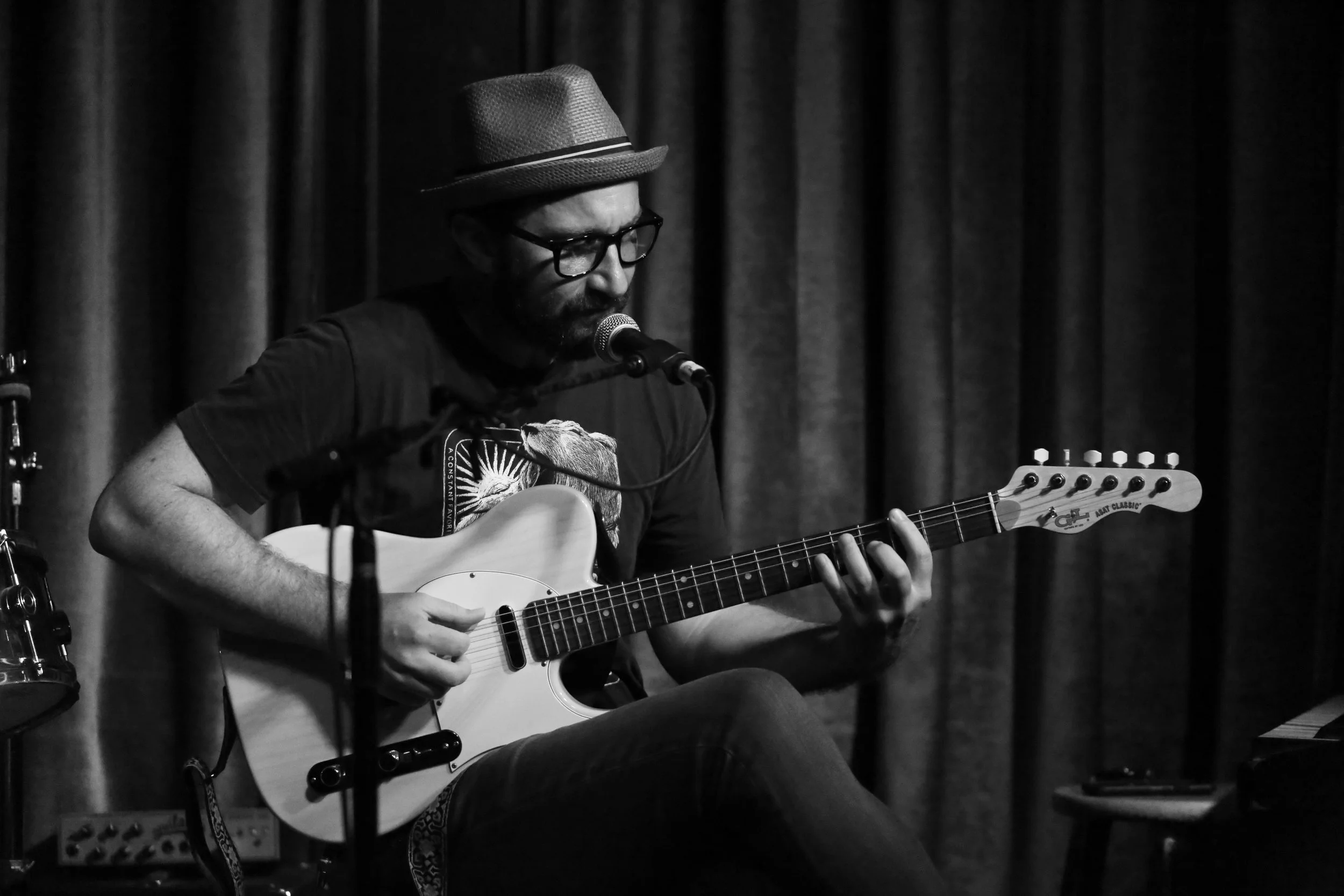 Mike Vitale live at Hotel Cafe on July 2nd 2018