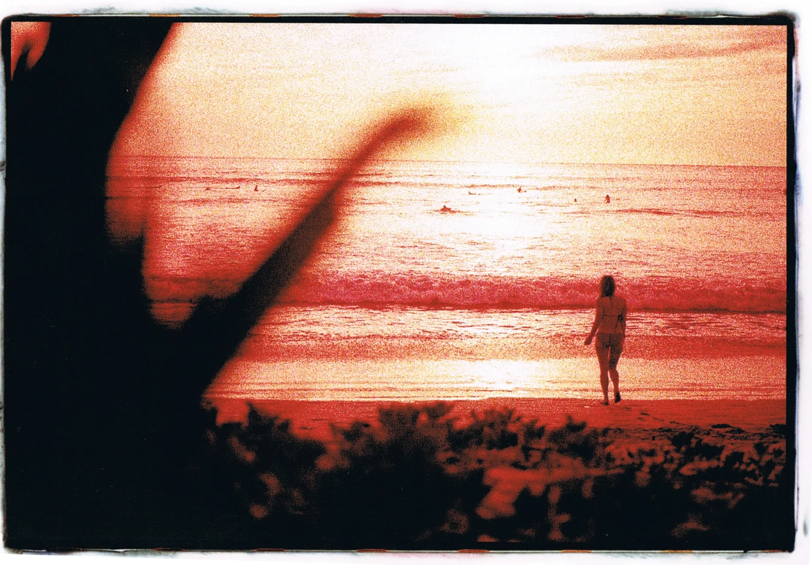 GIRL ON THE BEACH