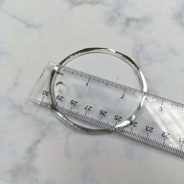 How to measure your bangle size