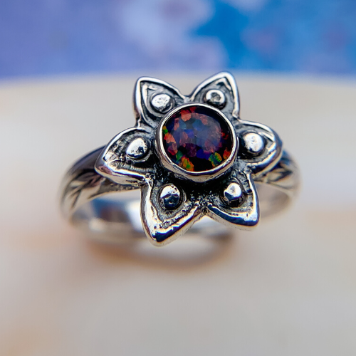 Opal meaning and symbols