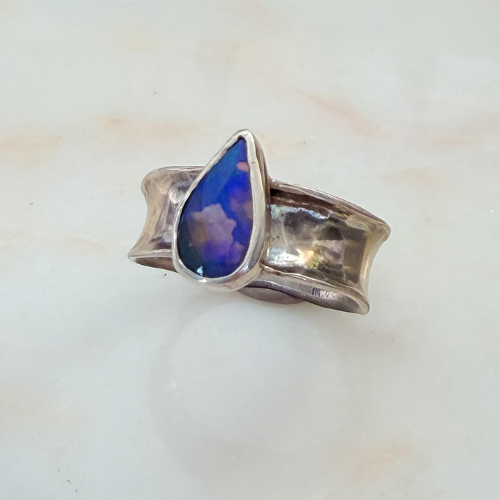 Deep blue and purple opal ring. Size 10.25.