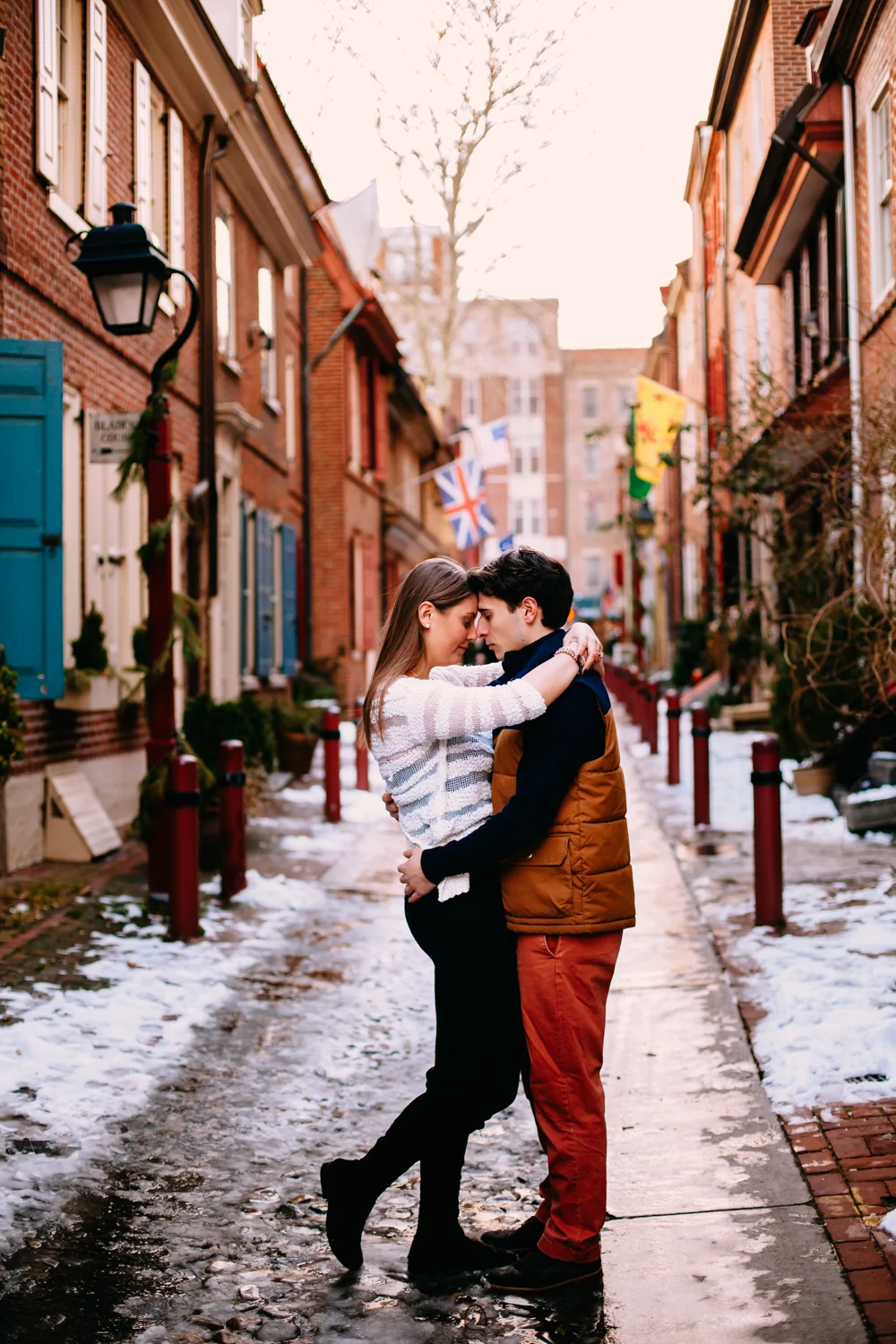 Philadelphia engagement photos, Philadelphia engagement photography, Philadelphia engagement photographer, engagement session in Philadelphia, city engagement photos, urban engagement photography, urban engagement session, city engagement photography, city engagement photographer, chic engagement photos, unique engagement photos, winter engagement photos, christmas engagement photos, engagement photos at christmas, twinkle lights, park engagement photos, engagement photos in a park